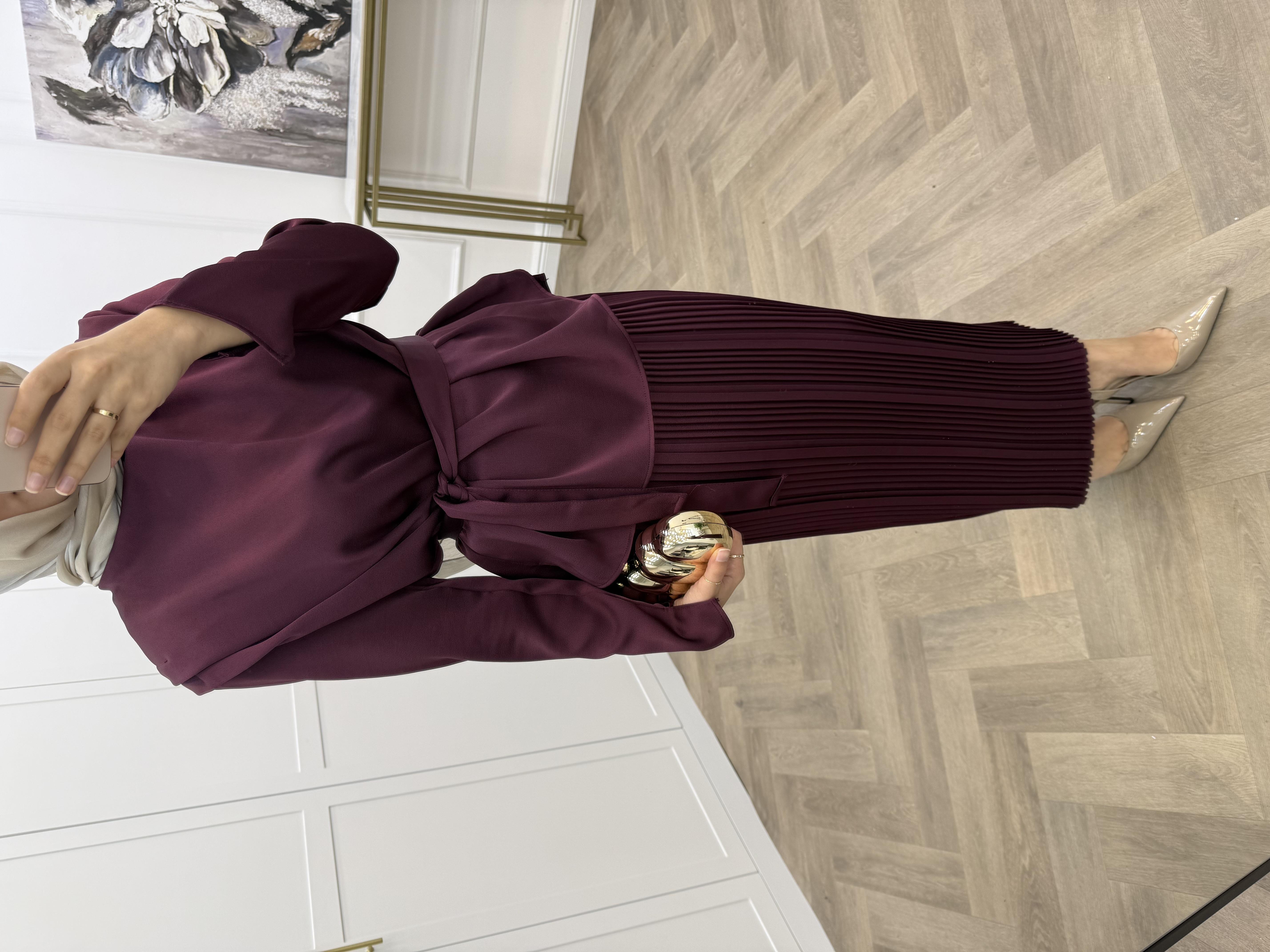 İNCİ KOLYELİ PİLİSELİ TAKIM MÜRDÜM