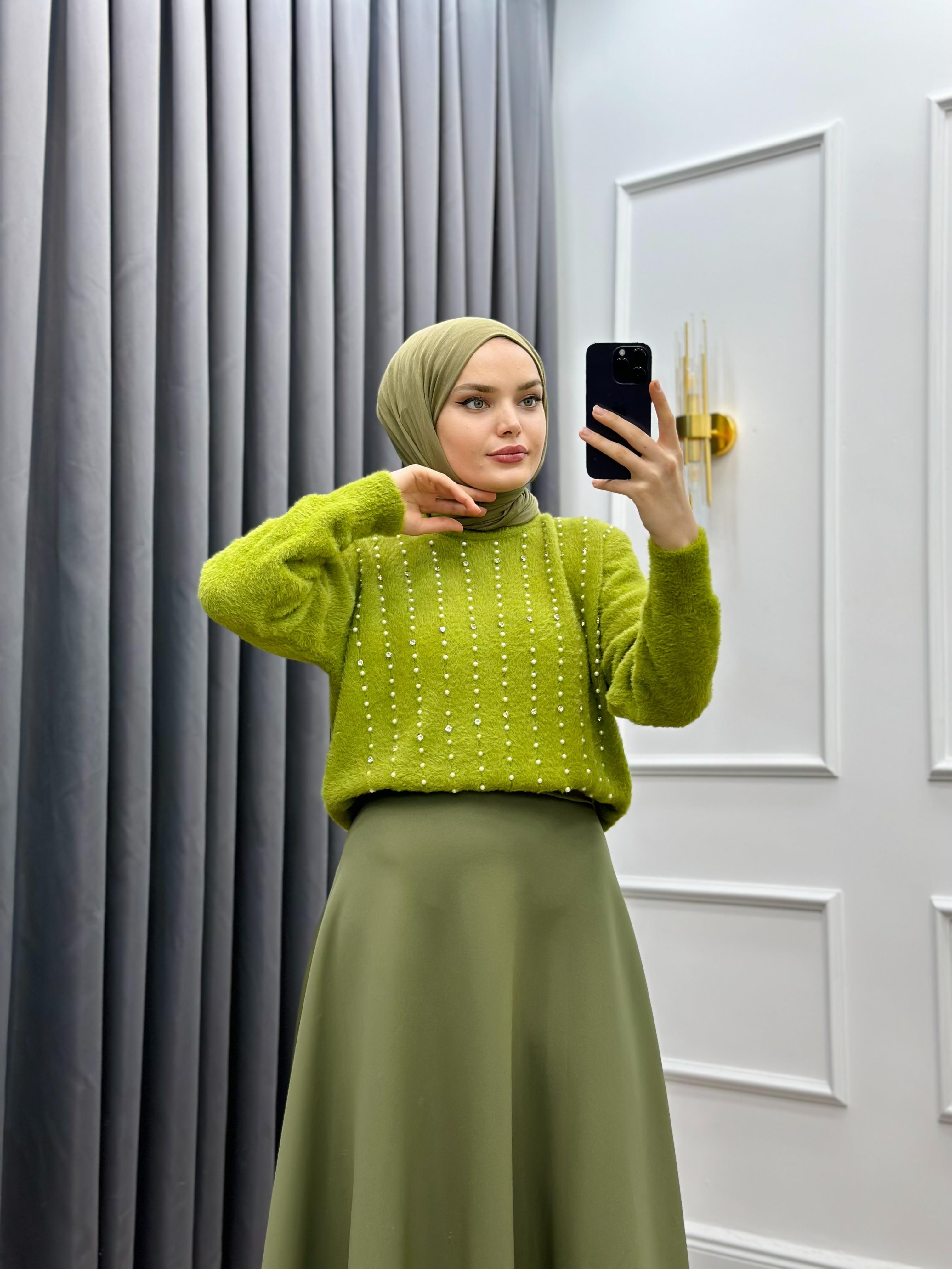 İNCİLİ TRİKO KAZAK YAĞ YEŞİLİ