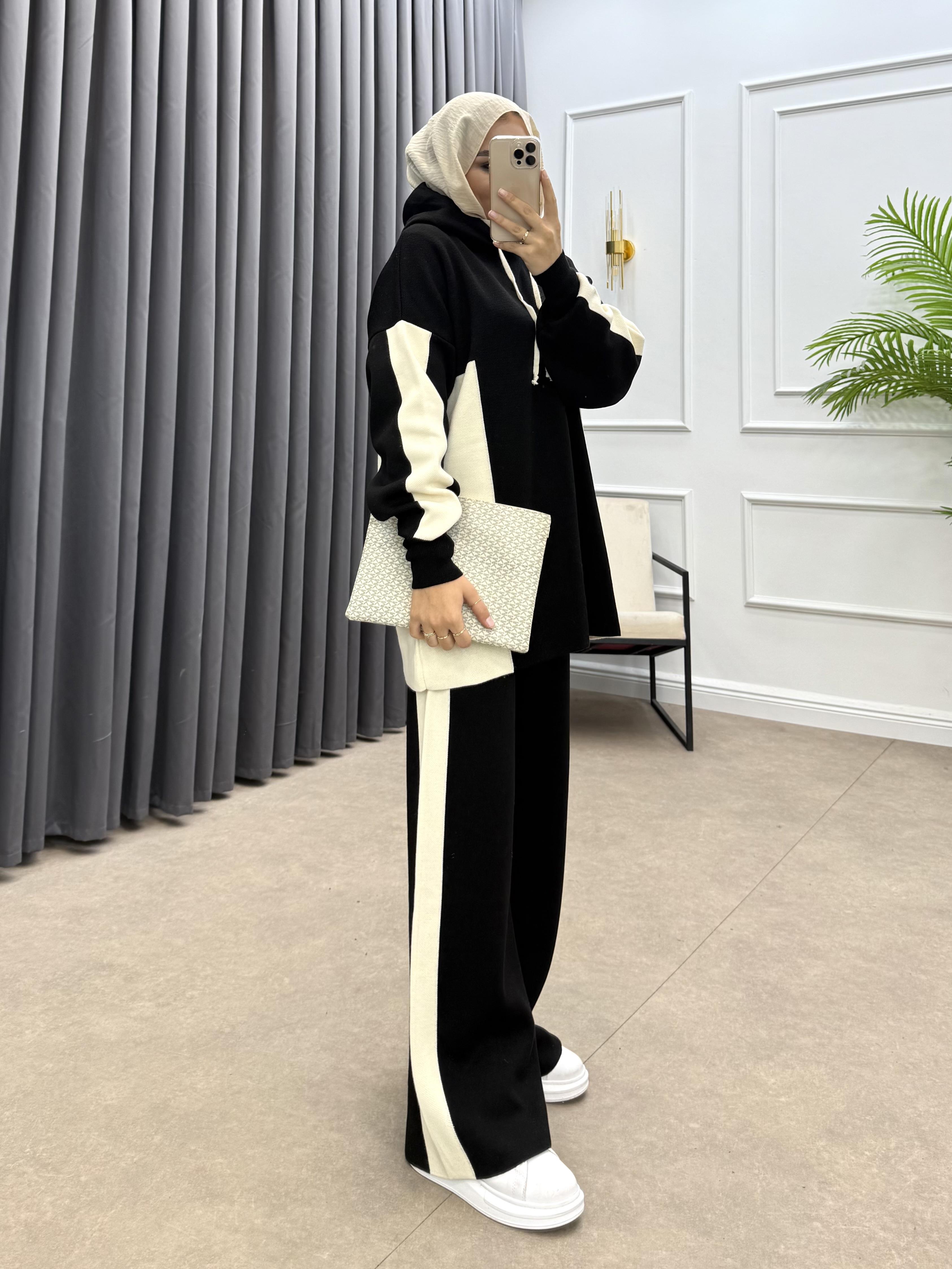 KAPÜŞONLU ŞERİTLİ TRİKO TAKIM SİYAH