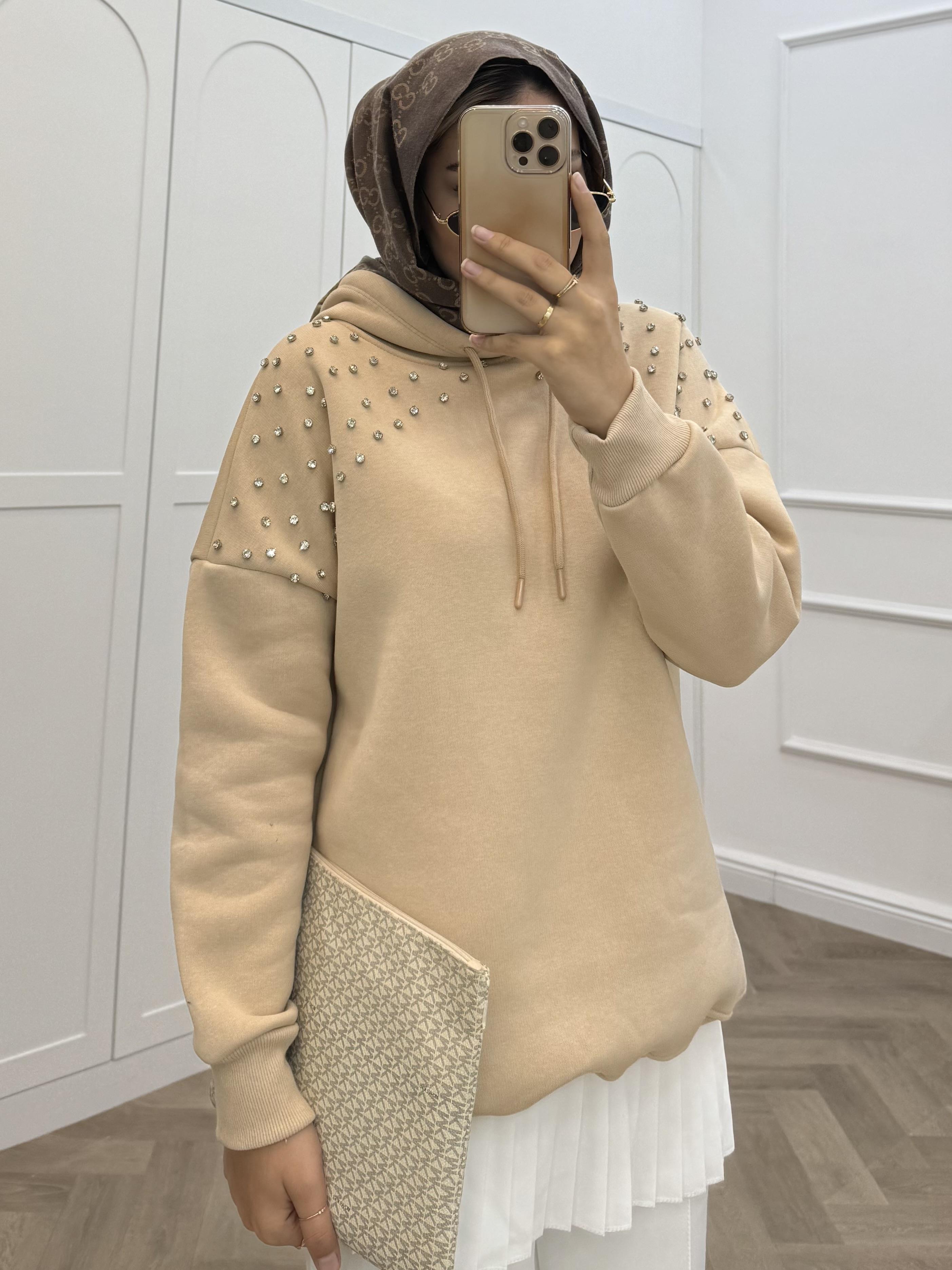 KAPÜŞONLU TAŞLI SWEAT BEJ