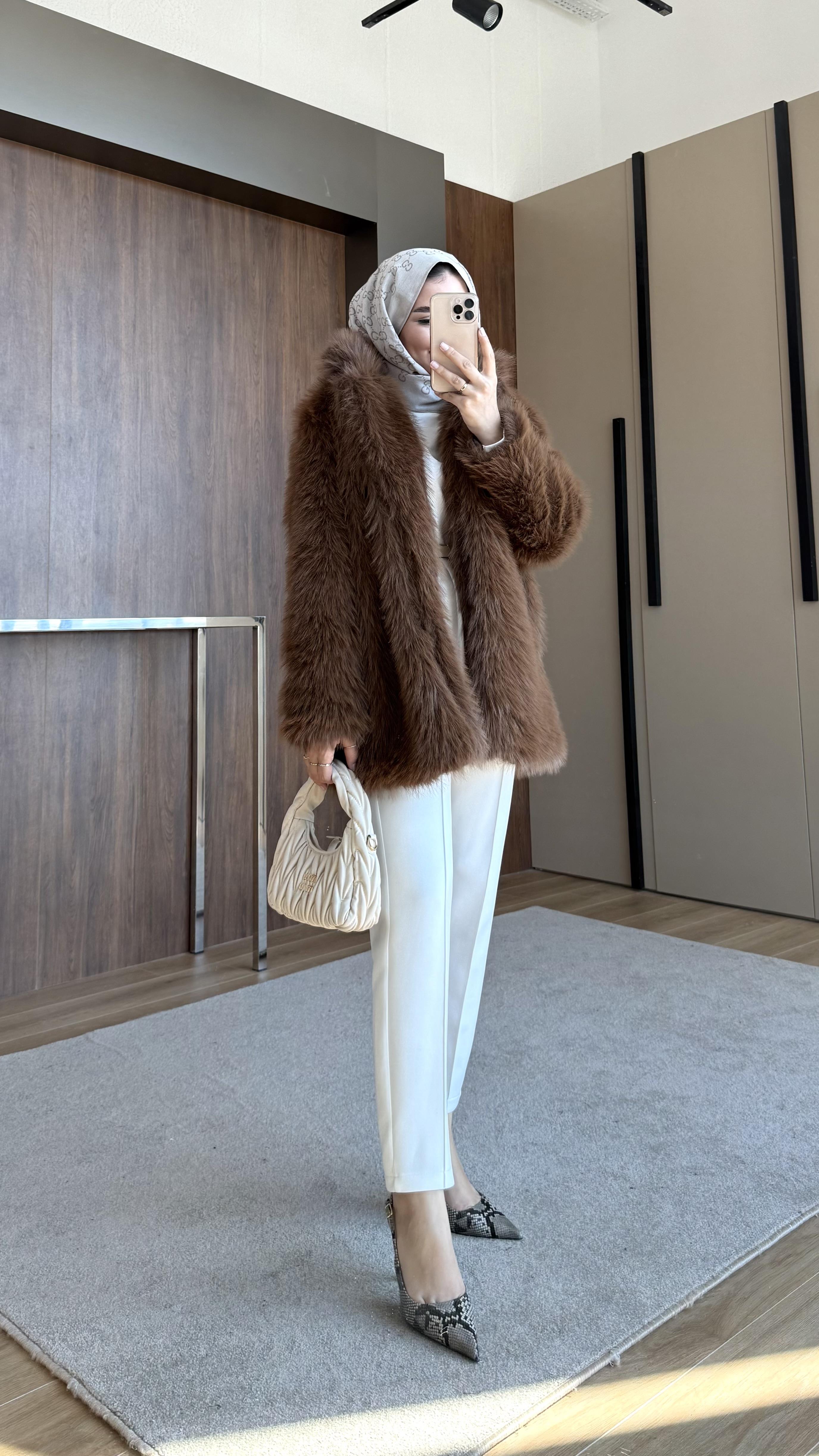 KEMER BEL DETAYLI ŞAL YAKA KÜRK KAHVE