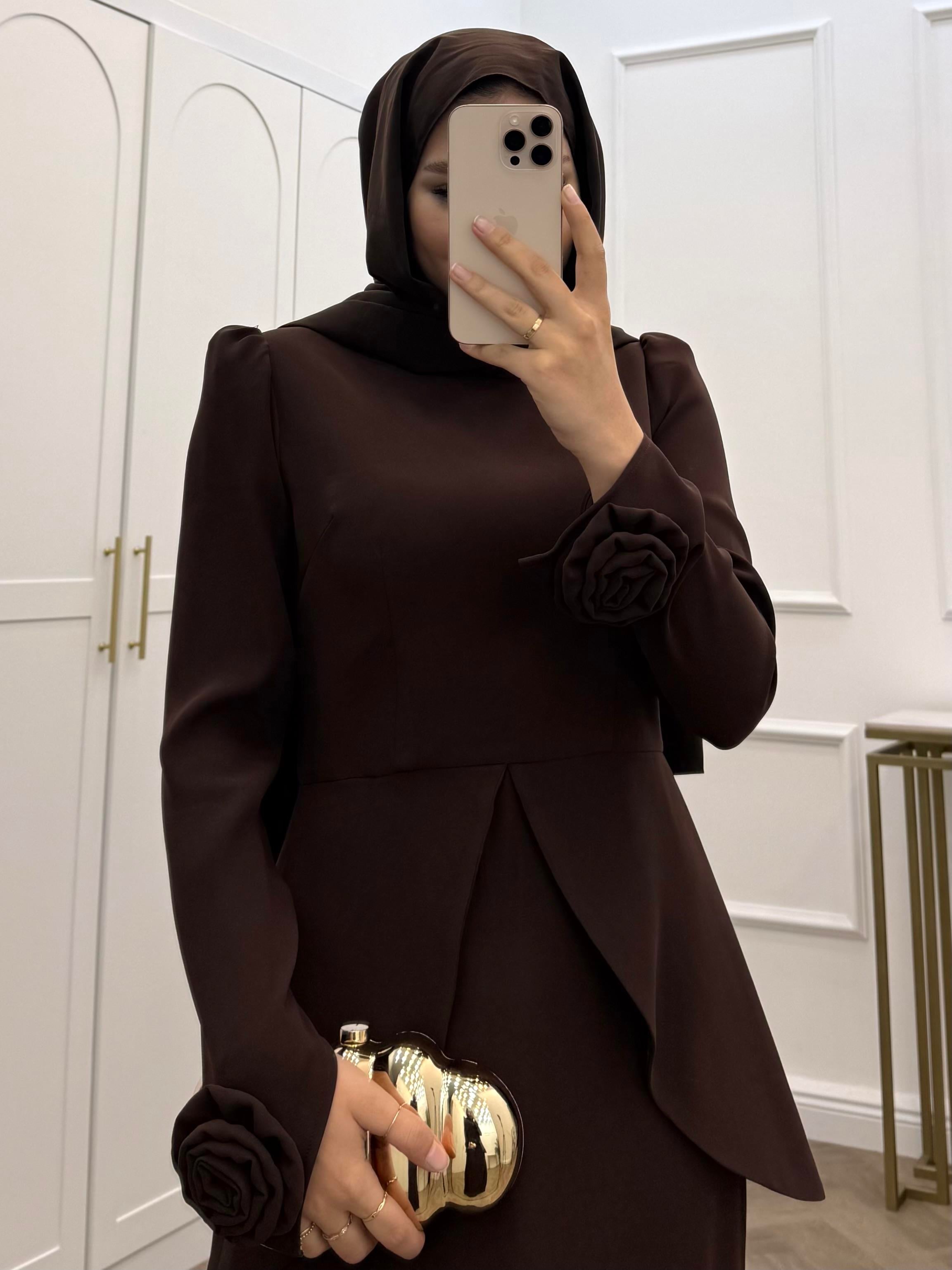 KOL UCU ÇİÇEKLİ ABİYE ELBİSE KAHVE