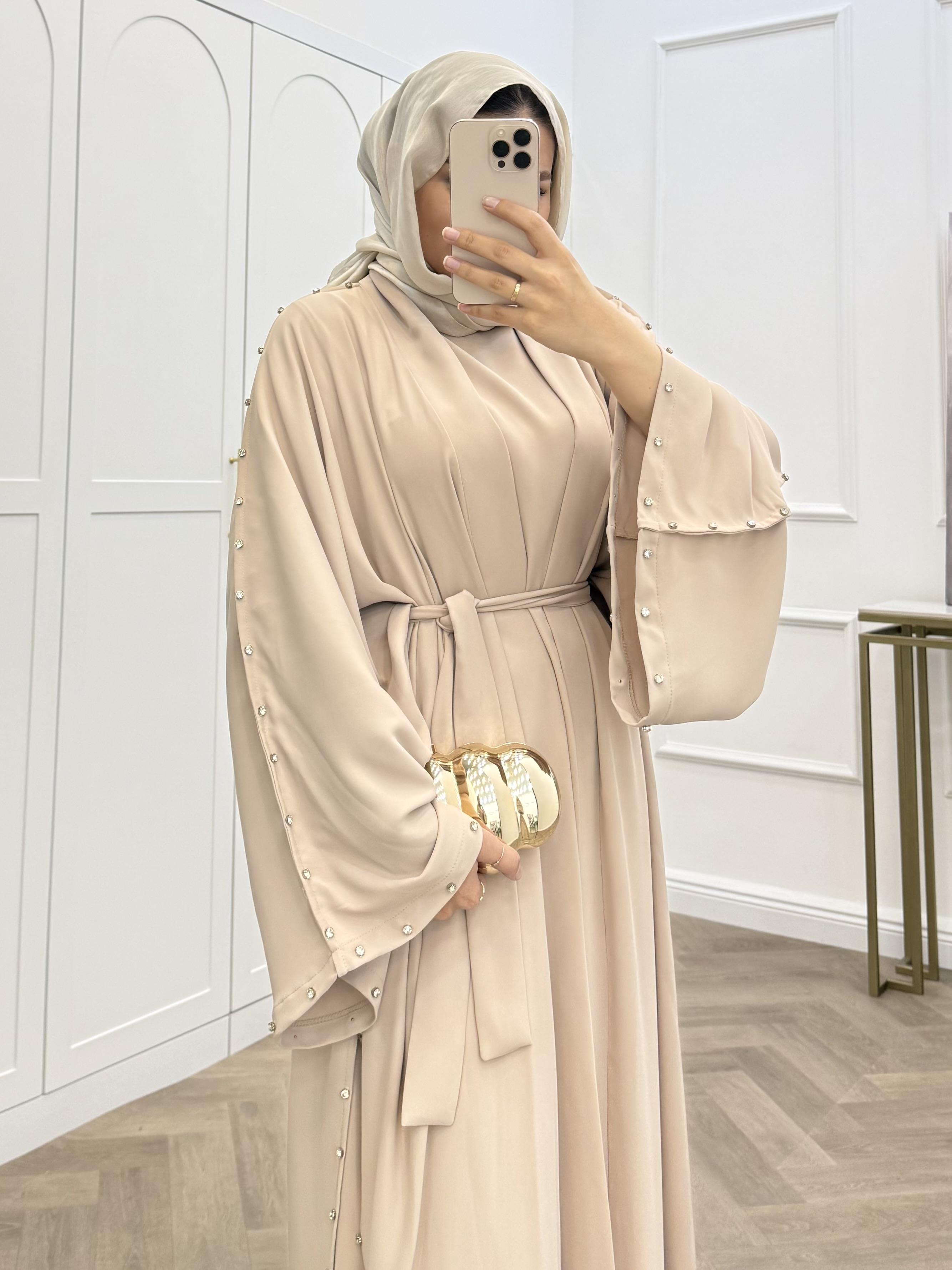 KOLLARI TAŞLI ABAYA TAKIM BEJ