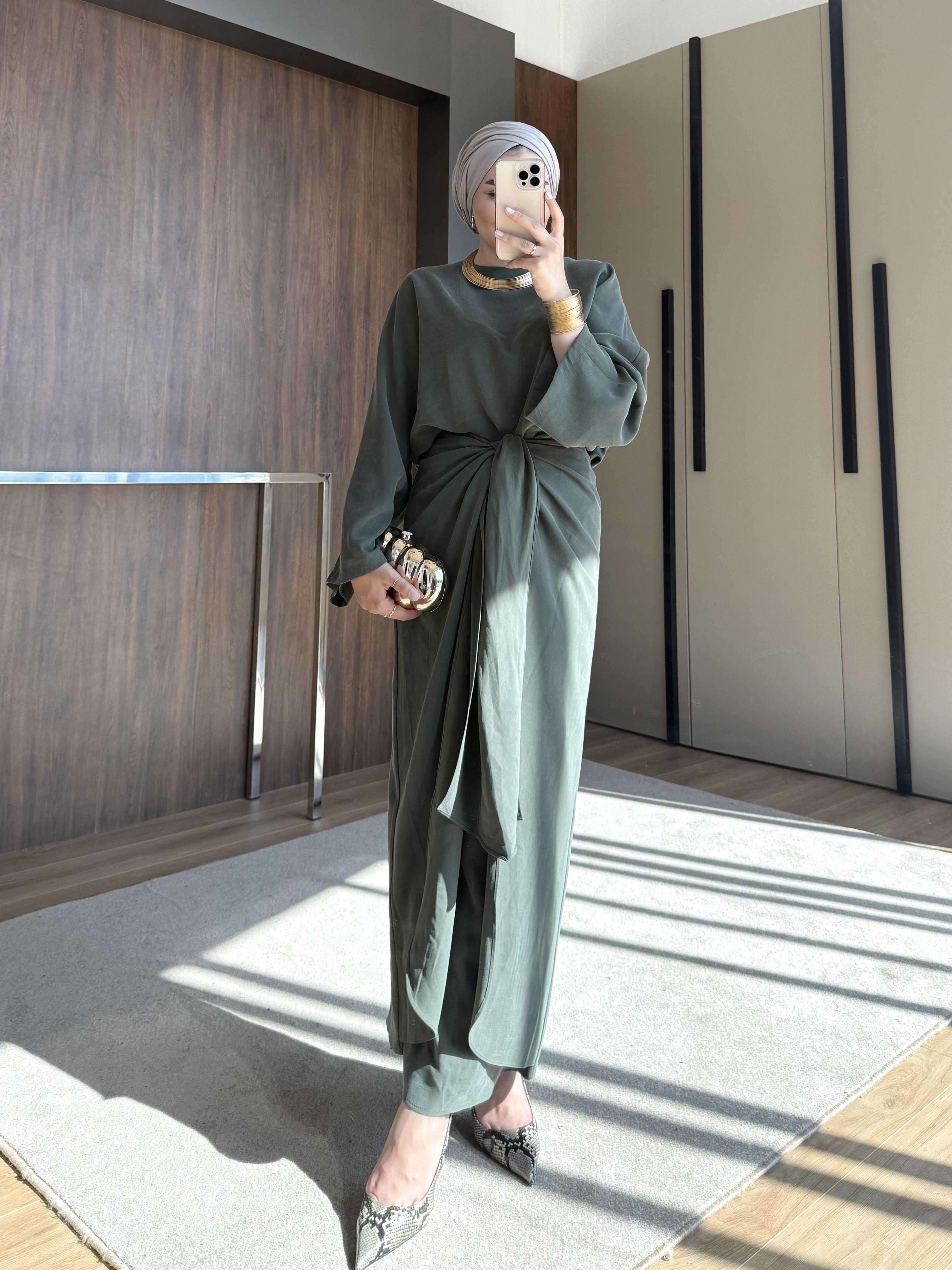 KURDELE DETAY ETEKLİ TAKIM HAKİ