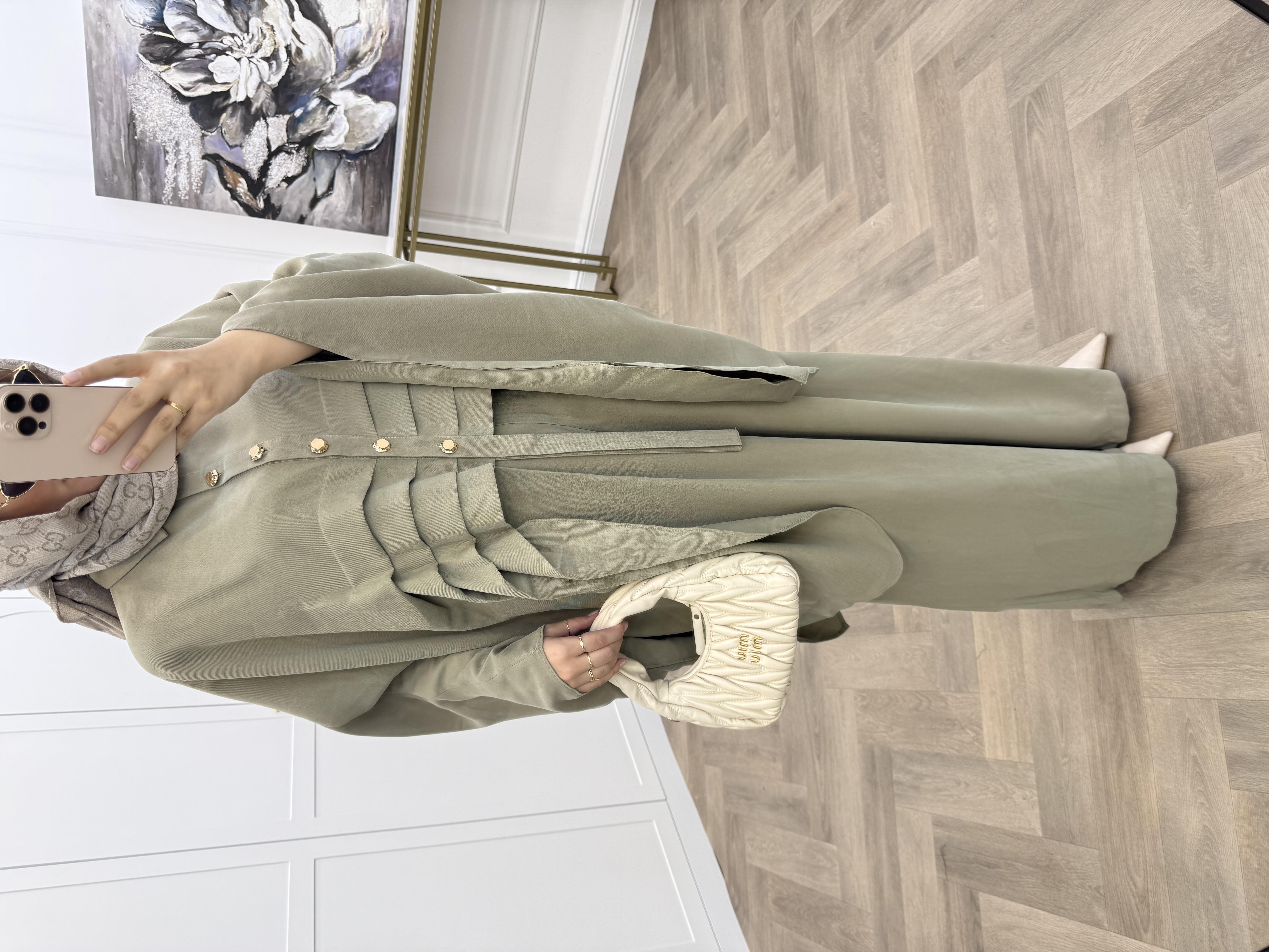 LAL PELERİNLİ PANTOLONLU TAKIM VİZON