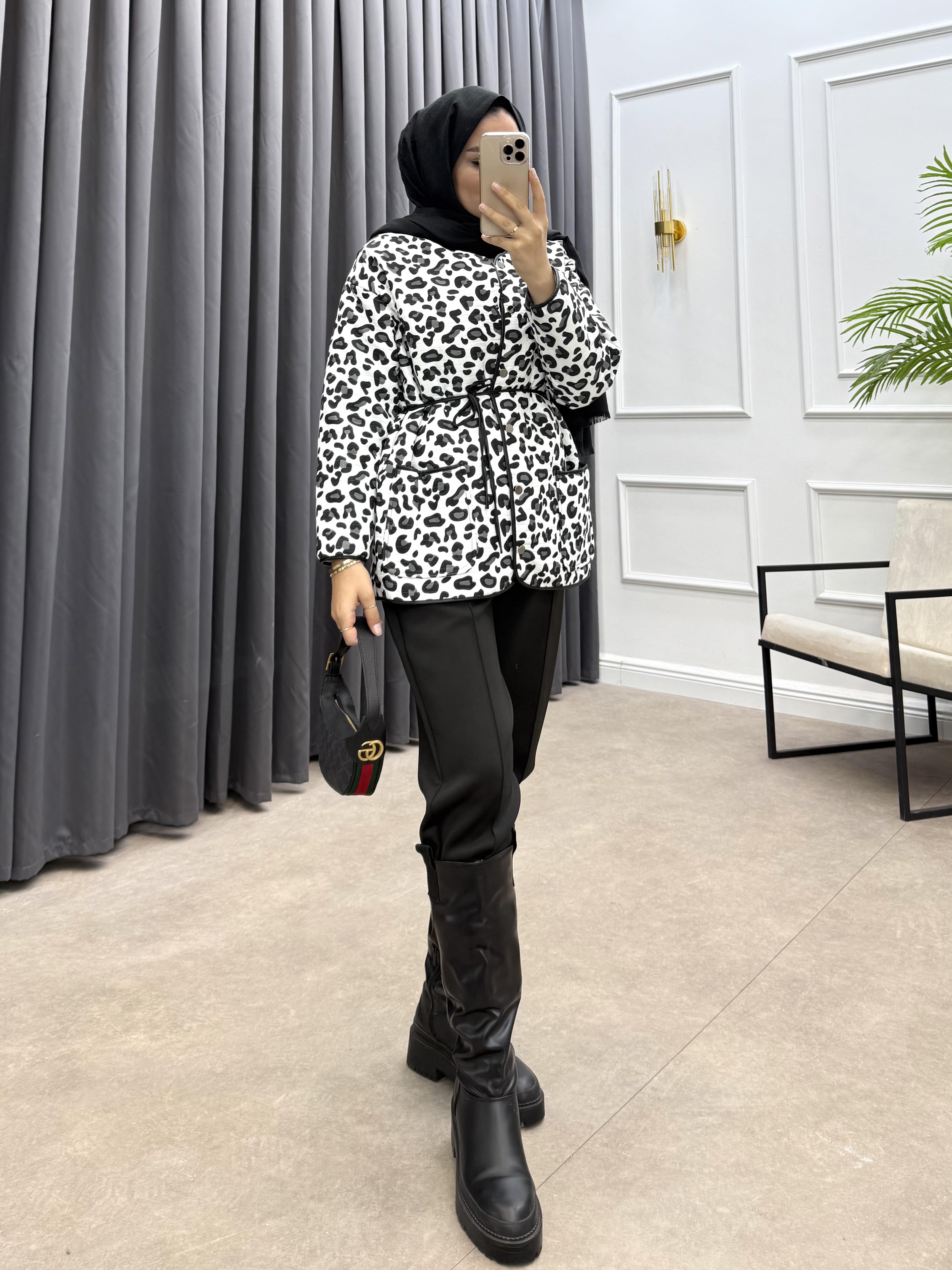 LEOPAR CAPİTONE MONT BEYAZ