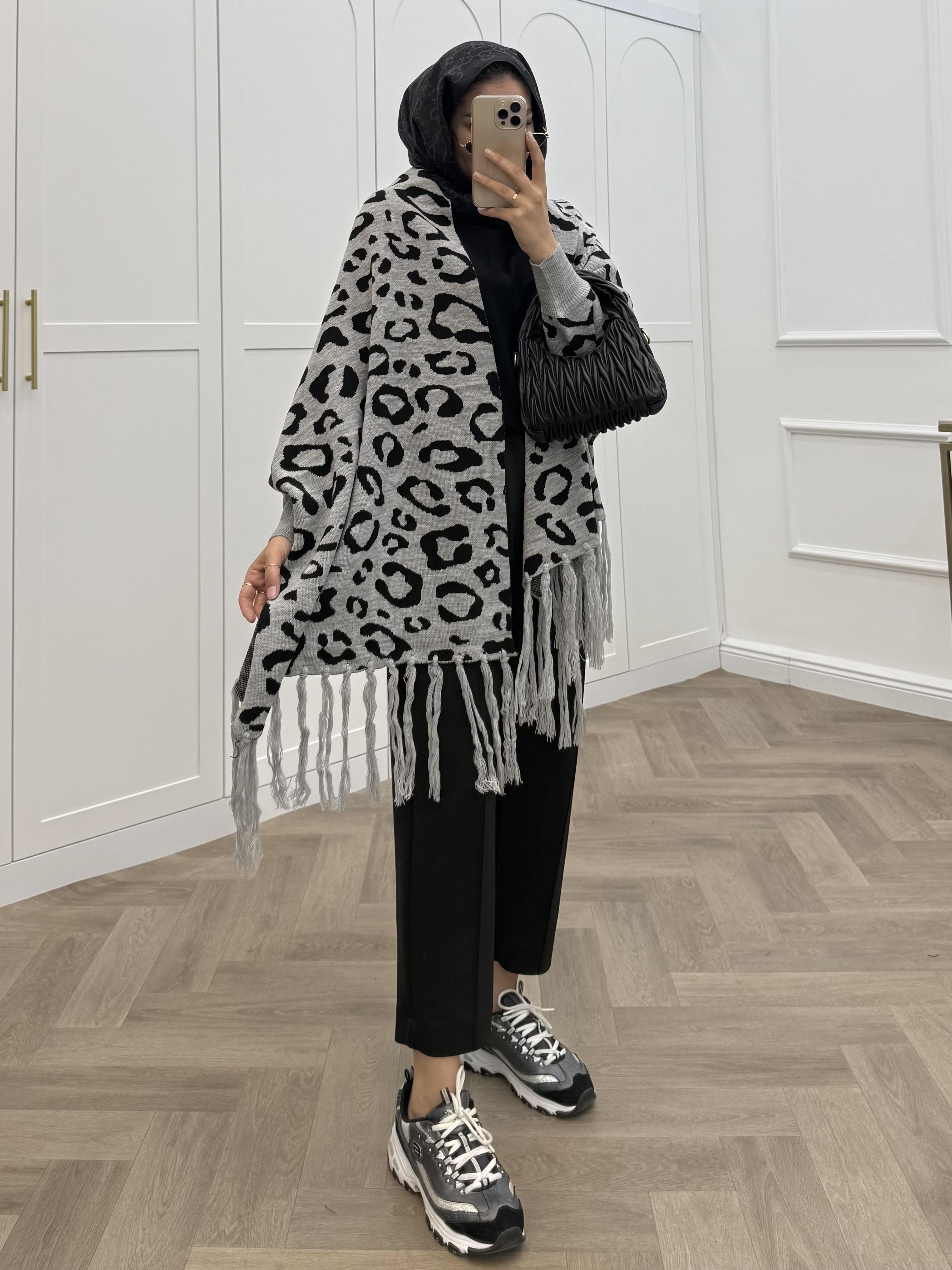 LEOPAR DESENLİ ŞAL PANÇO GRİ