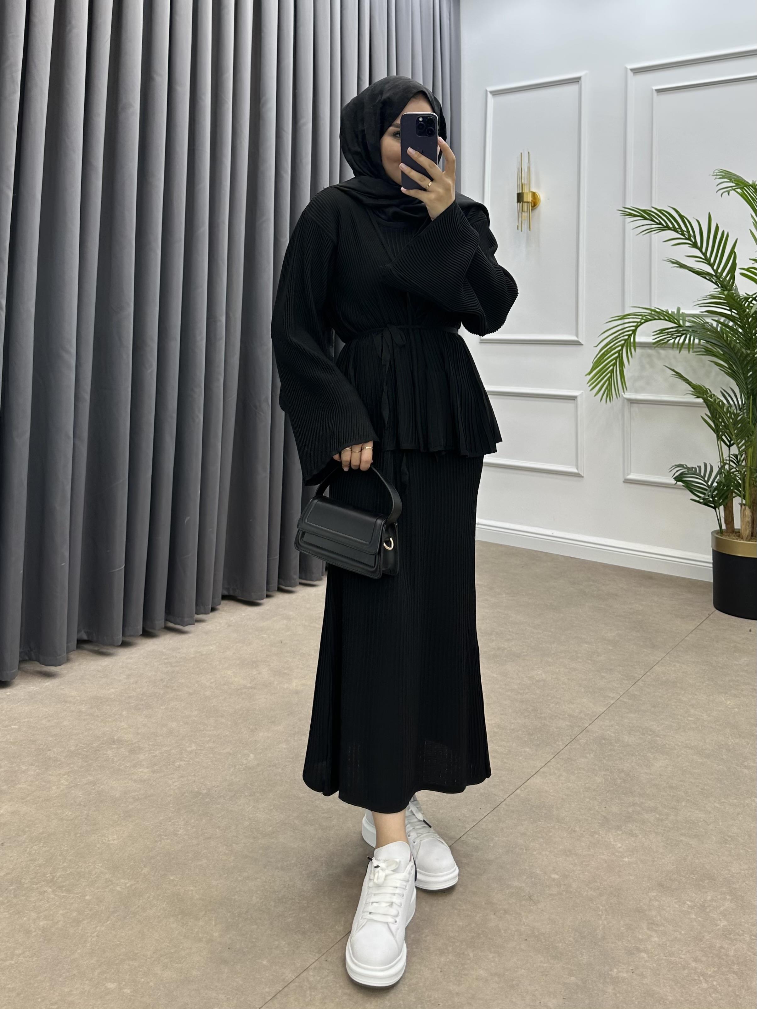 MEDUSA JİLELİ TRİKO ELBİSE SİYAH