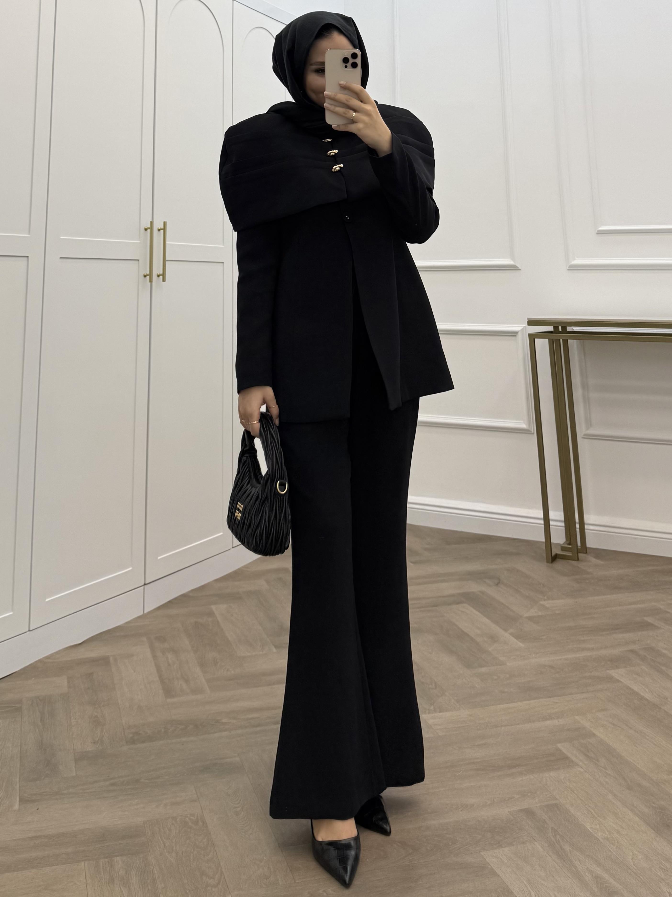 NAZ PANTALONLU TAKIM SİYAH