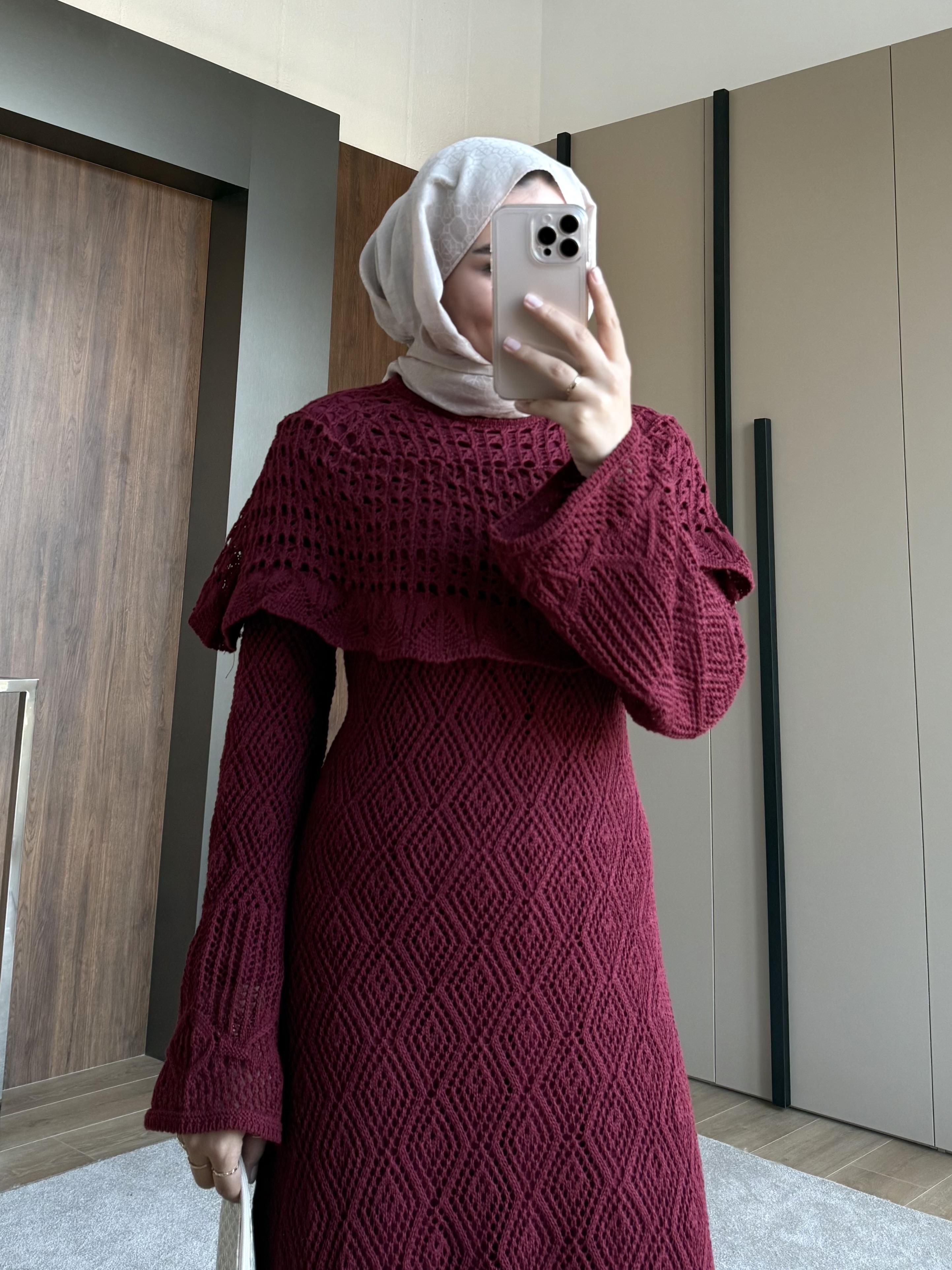 OMUZ DETAYLI FİLELİ ELBİSE BORDO