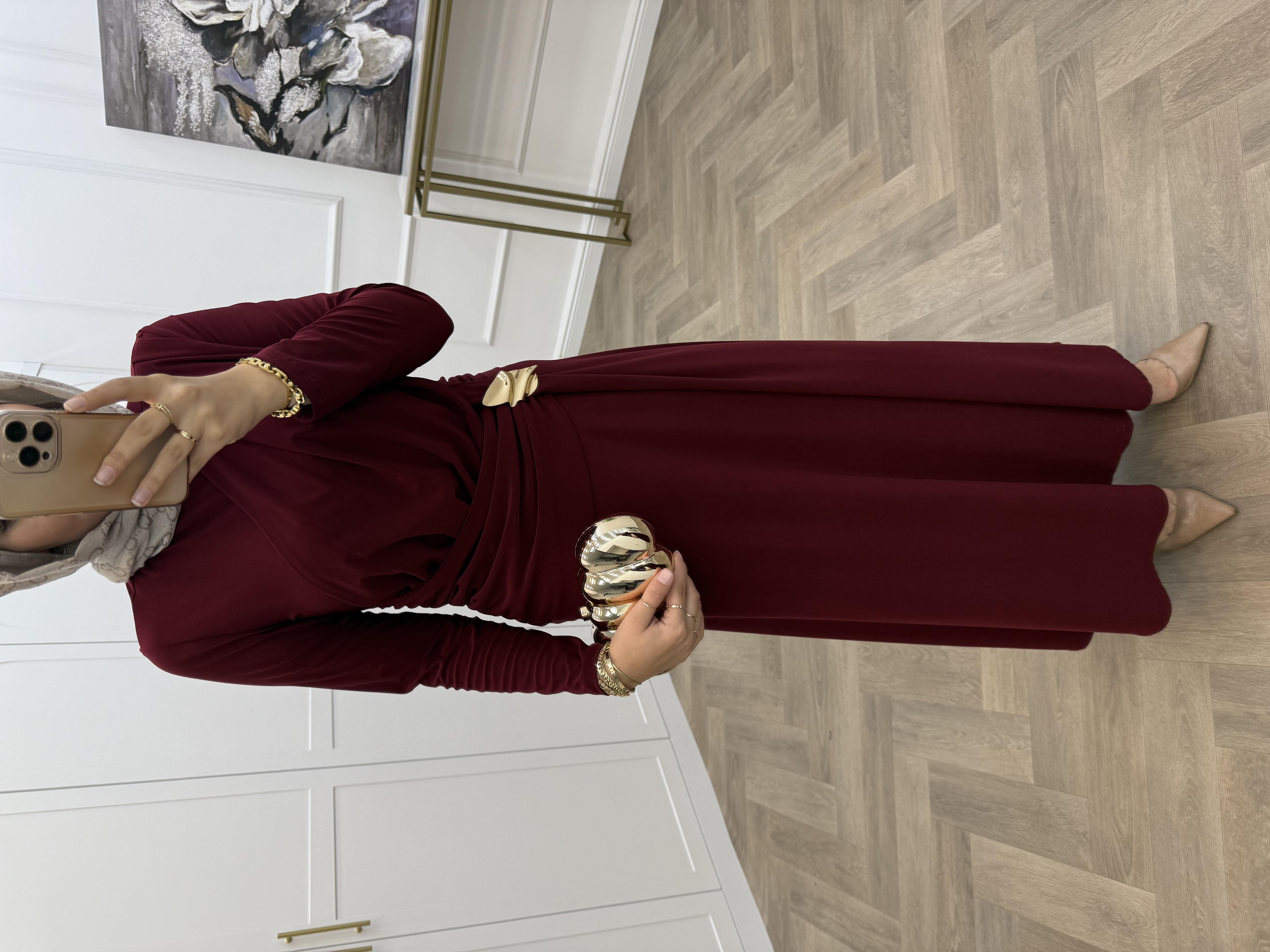 ÖN VOLANLI BEL TOKALI ELBİSE BORDO