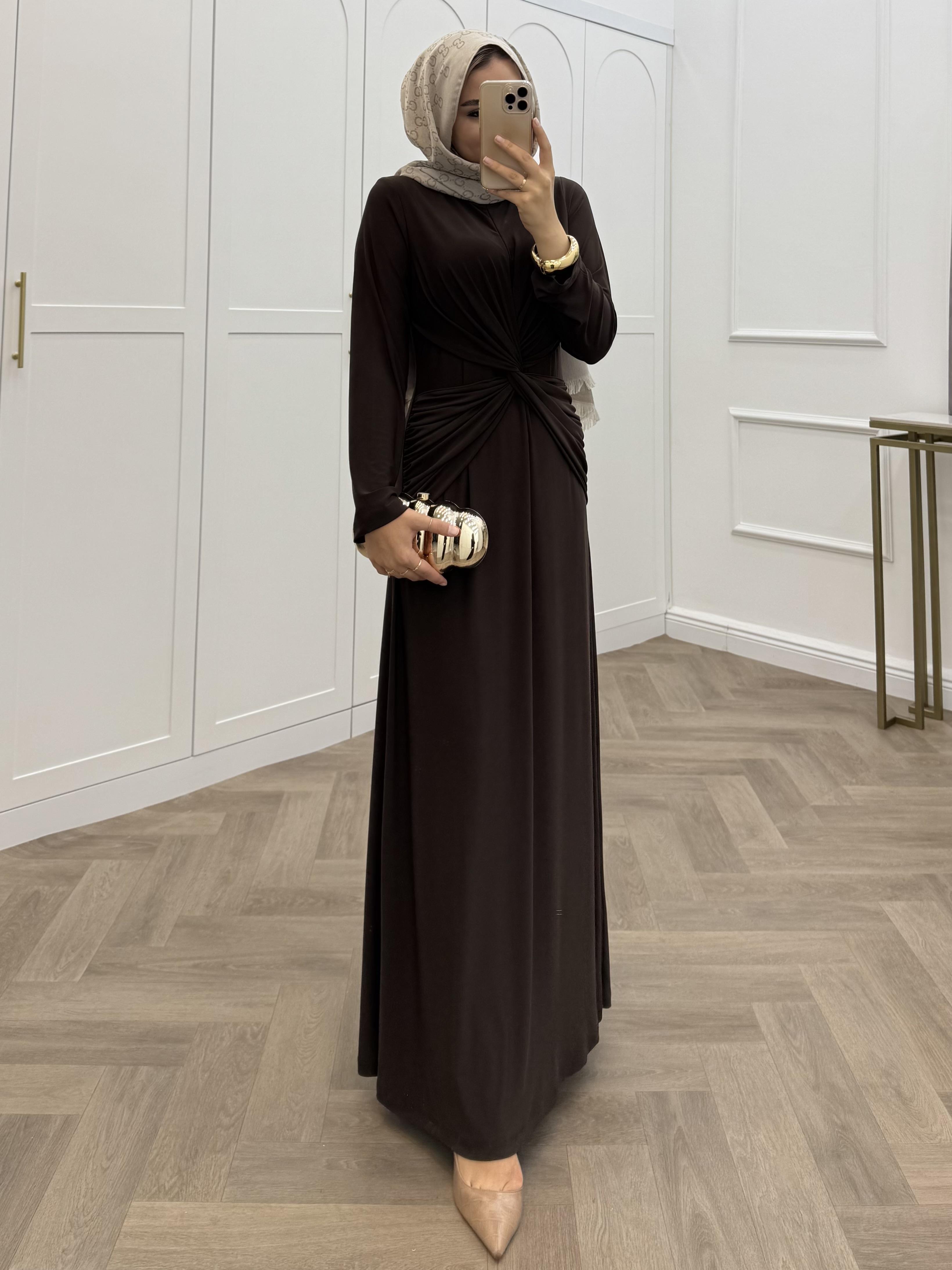 ÖNDEN BAĞLAMALI SANDY ELBİSE KAHVE