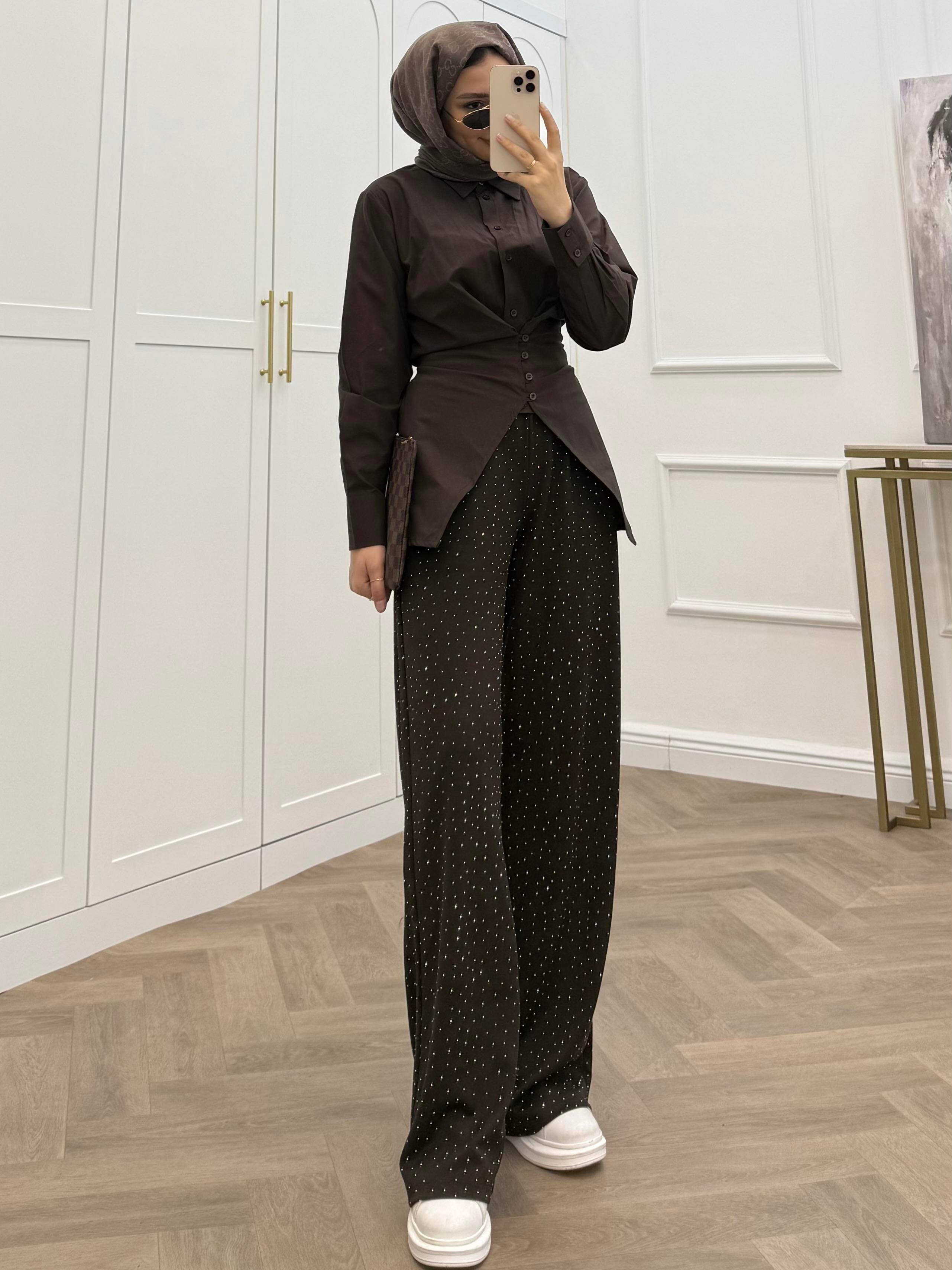 ÖNDEN DÜĞMELİ POPLİN GÖMLEK KAHVE