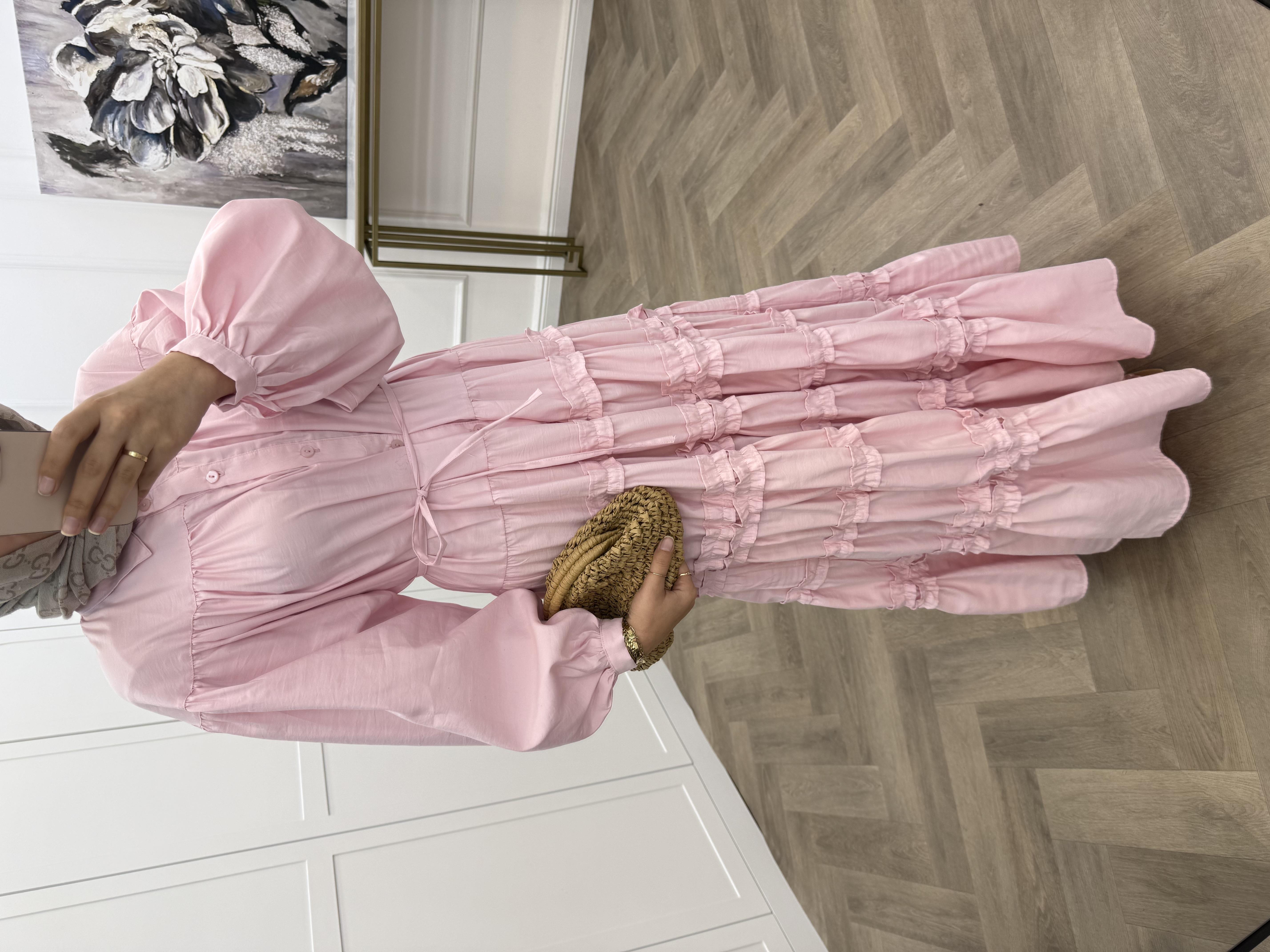 ÖNÜ DÜĞMELİ FIRFIRLI ELBİSE PEMBE
