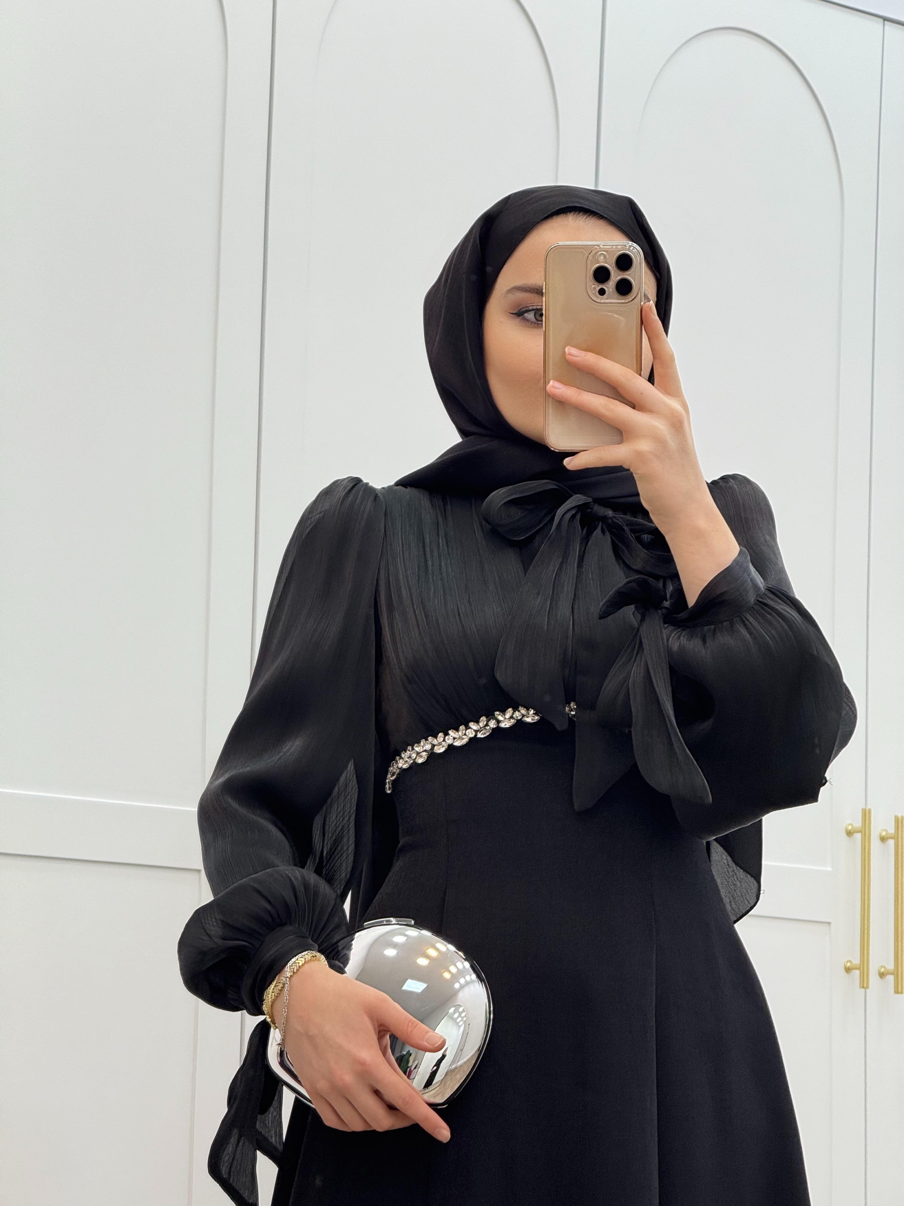 ÖNÜ TAŞLI JANJAN ABİYE SİYAH