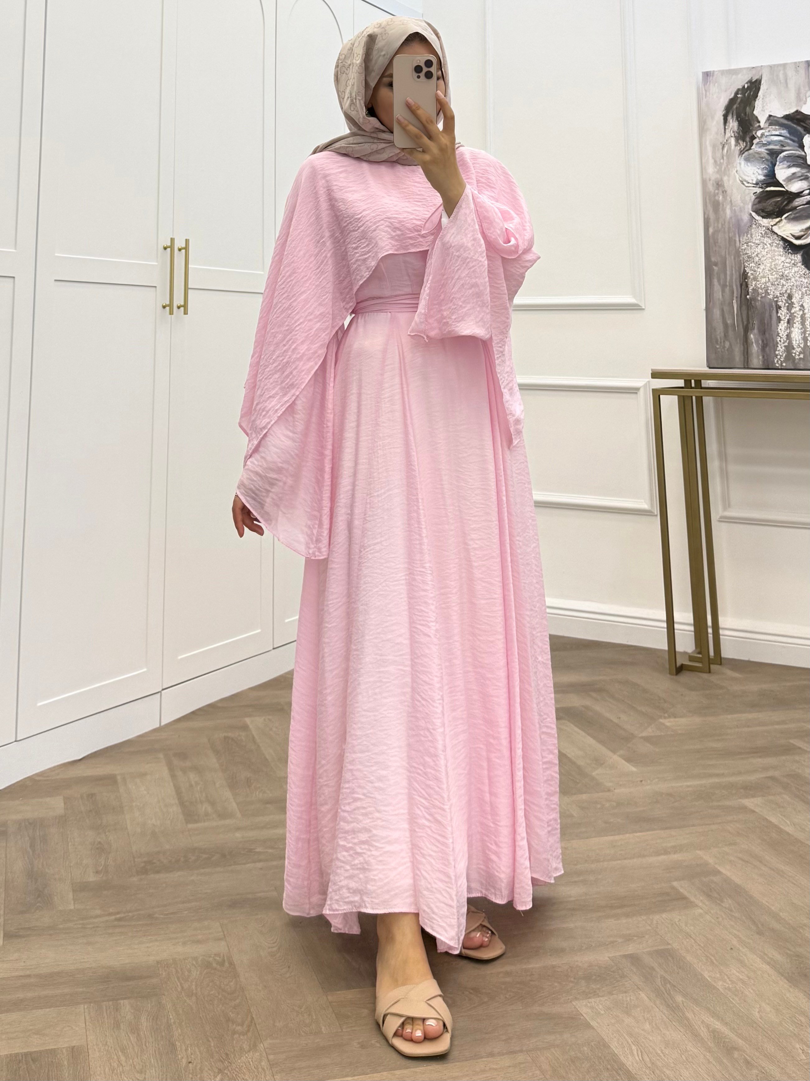 PELERİNLİ TÜL MODAL ELBİSE PEMBE