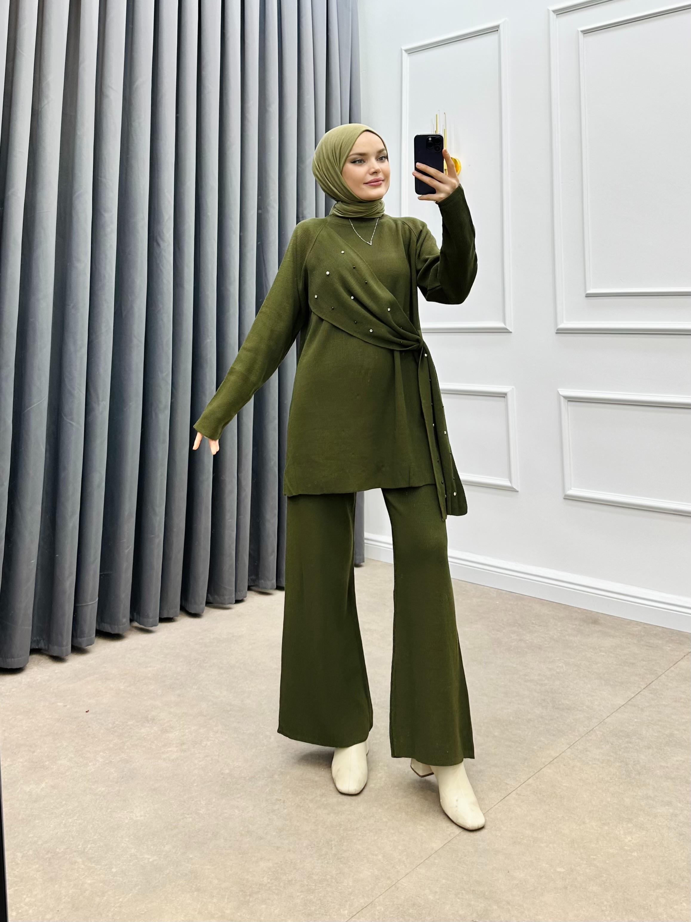 ŞAL DETAY TAŞLI TRİKO TAKIM HAKİ