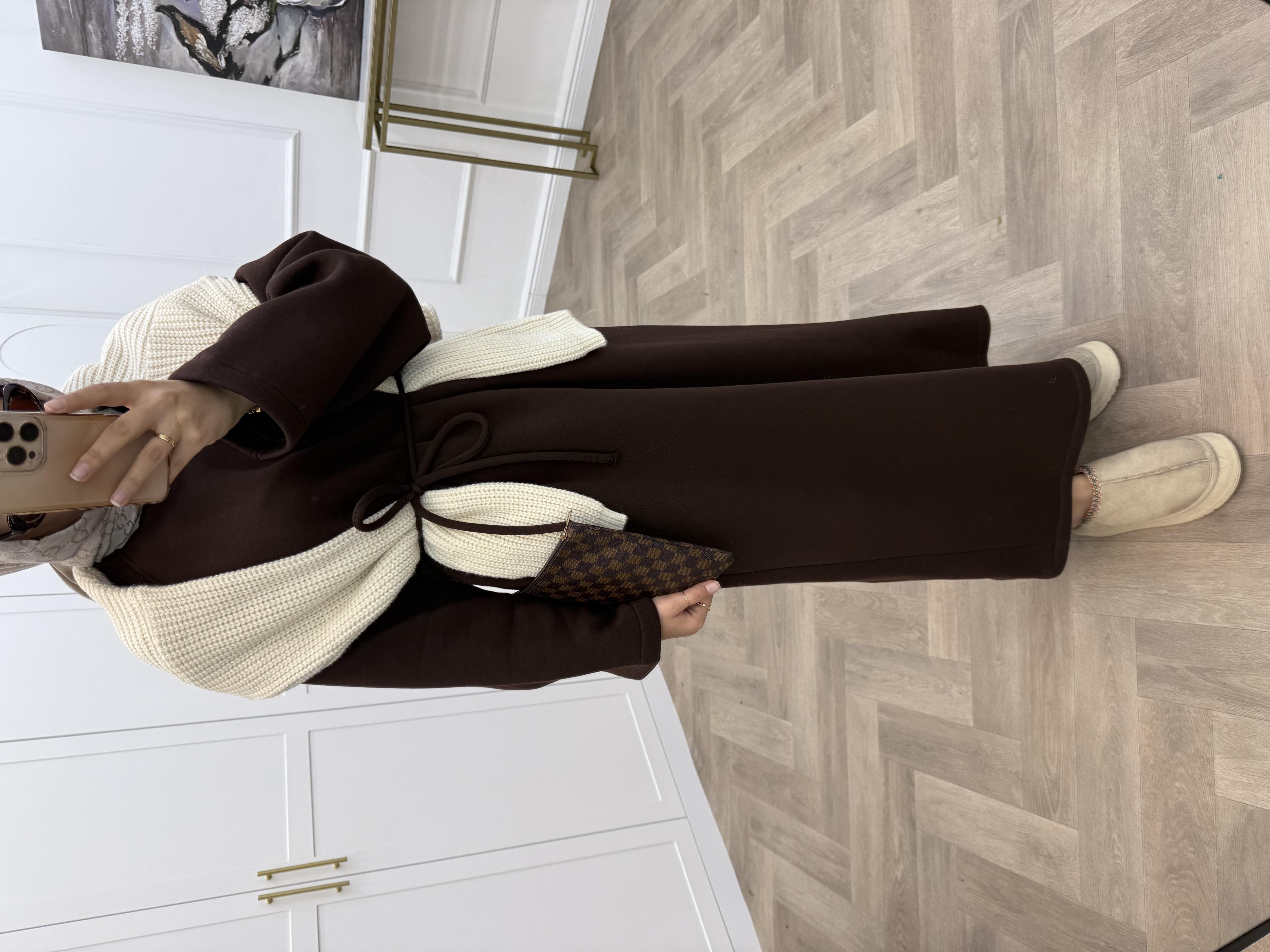 ŞARDONLU KEMERLİ ELBİSE KAHVE