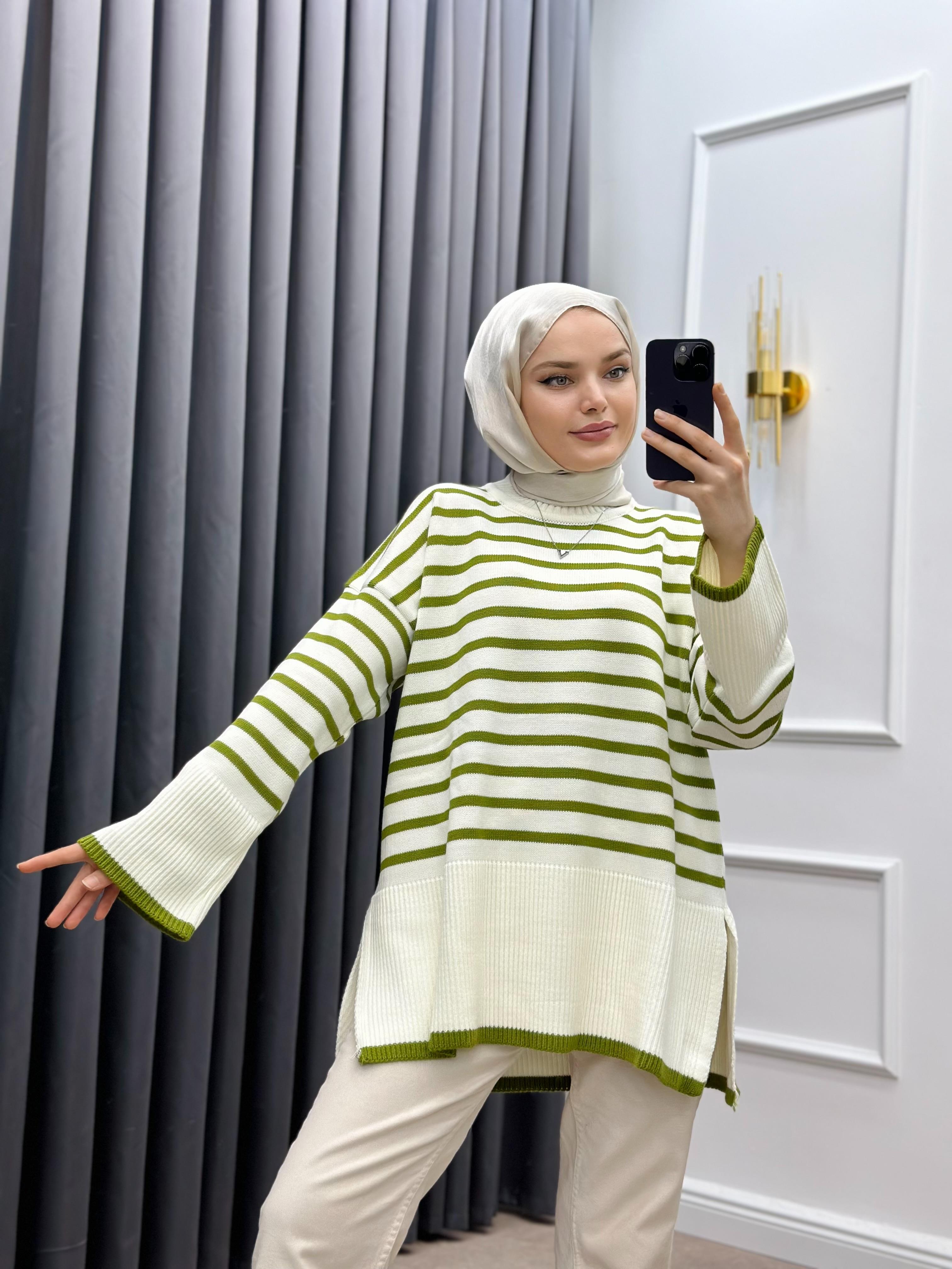 ŞERİT GEÇİŞLİ TRİKO KAZAK FISTIK YEŞİLİ