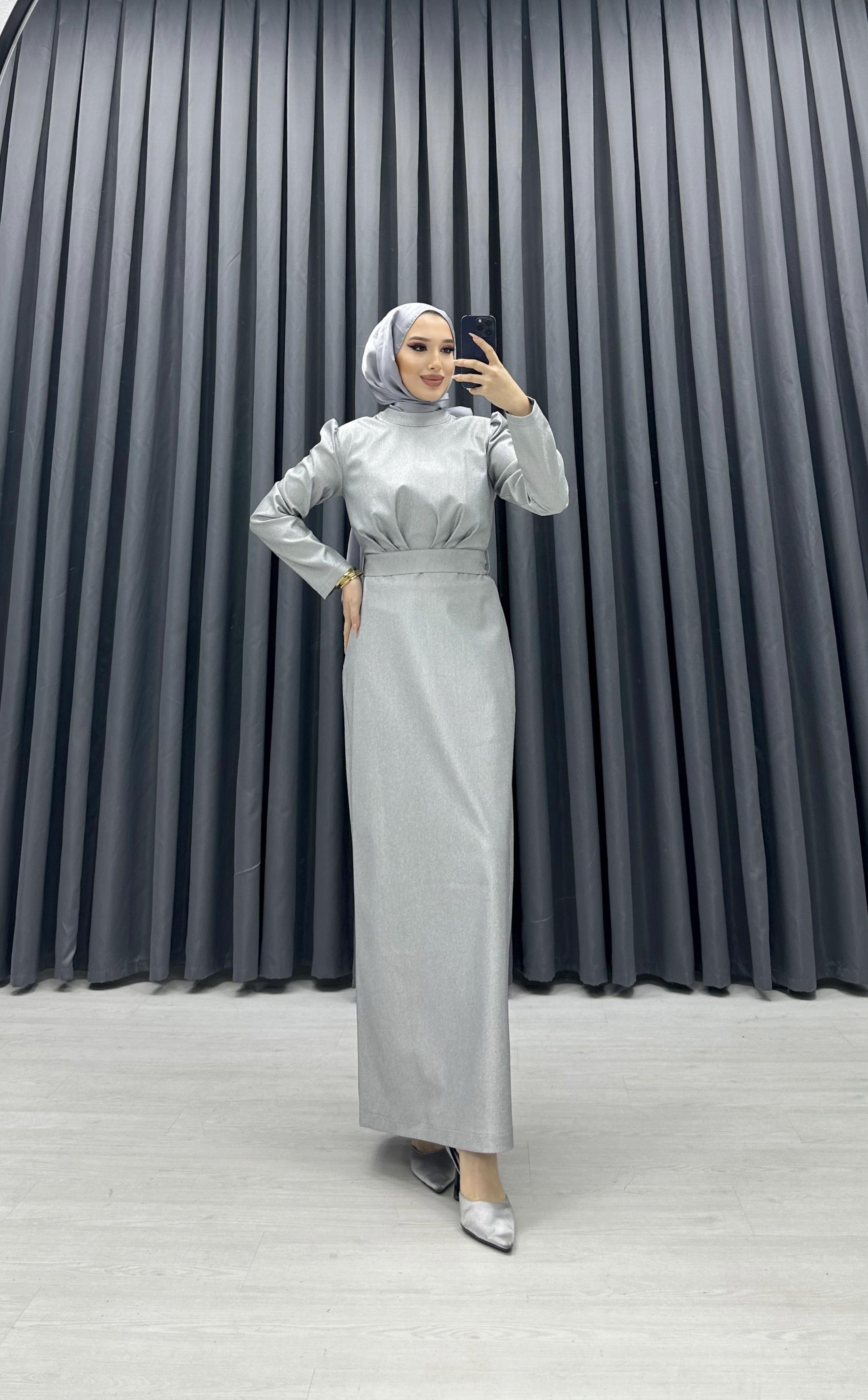 SEYYAR KEMERLİ SİMLİ ELBİSE GRİ