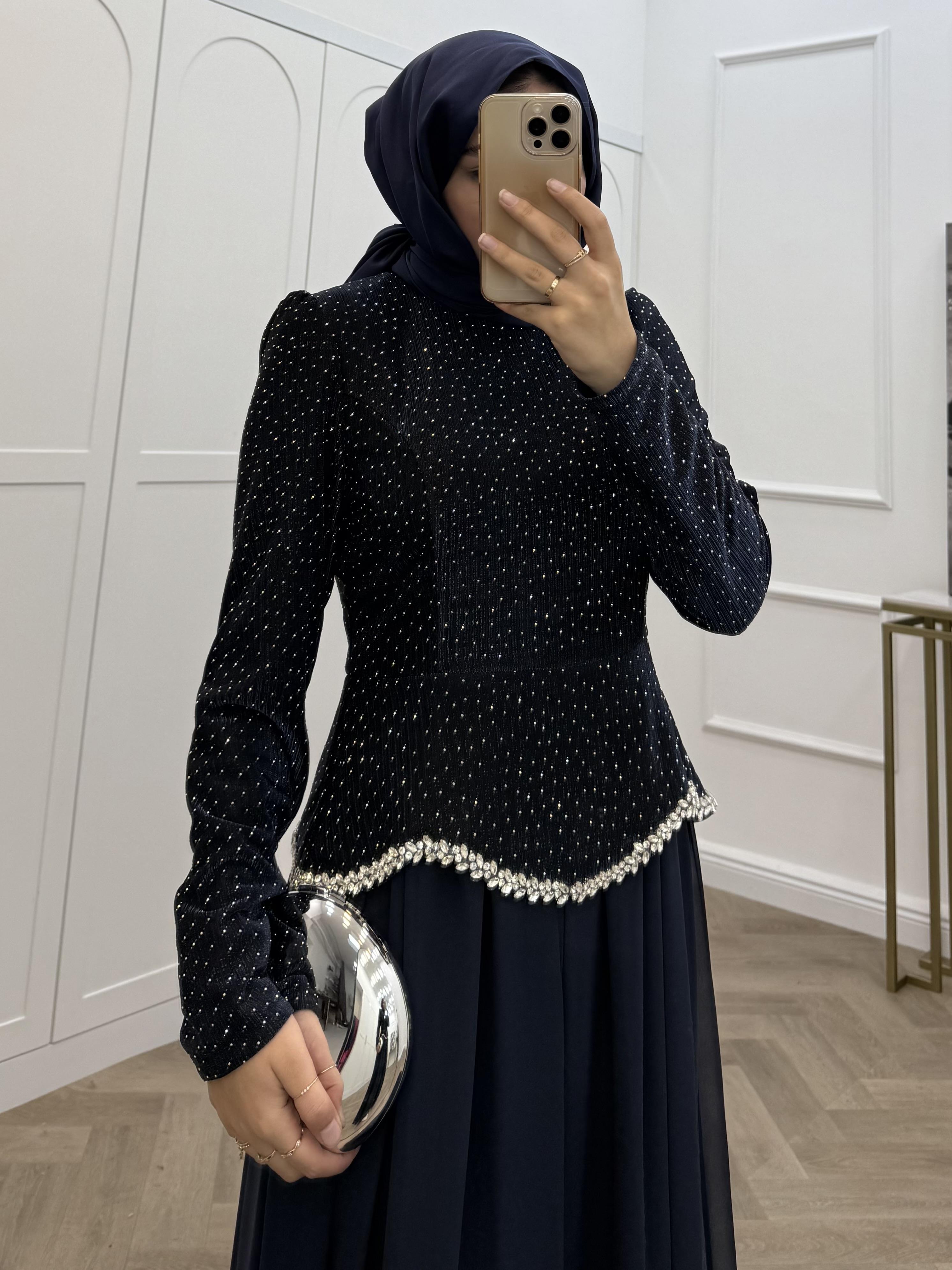 ŞİFON ETEKLİ TAŞLI ABİYE LACİVERT