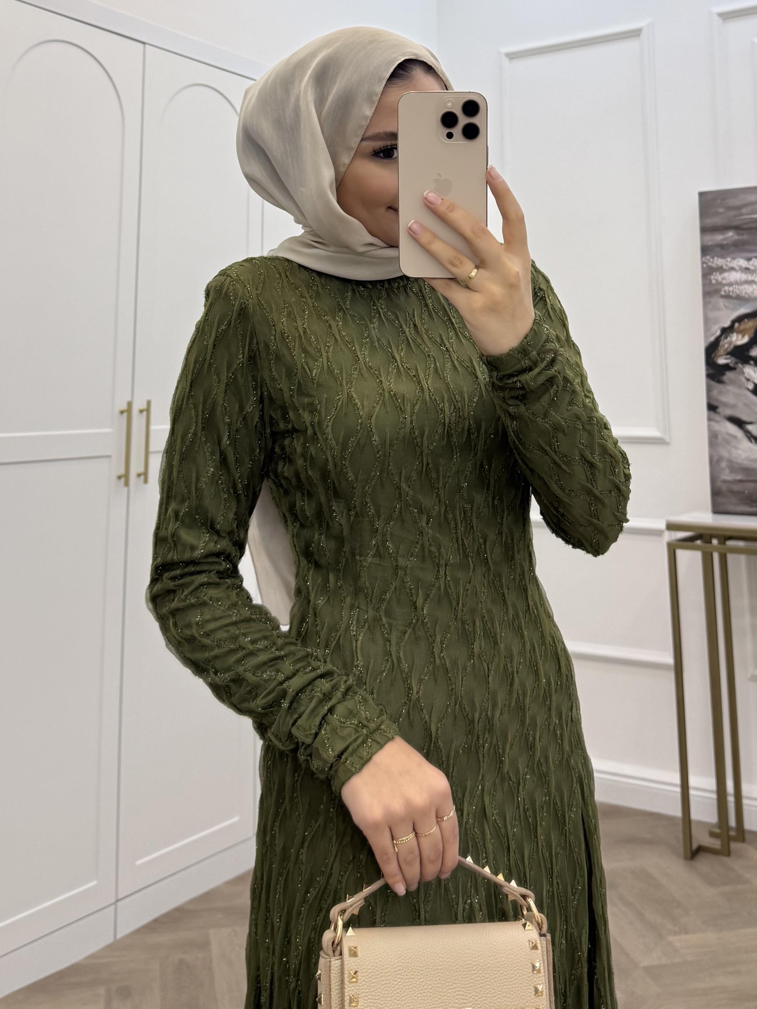 SİMLİ BALIK MODEL ELBİSE HAKİ