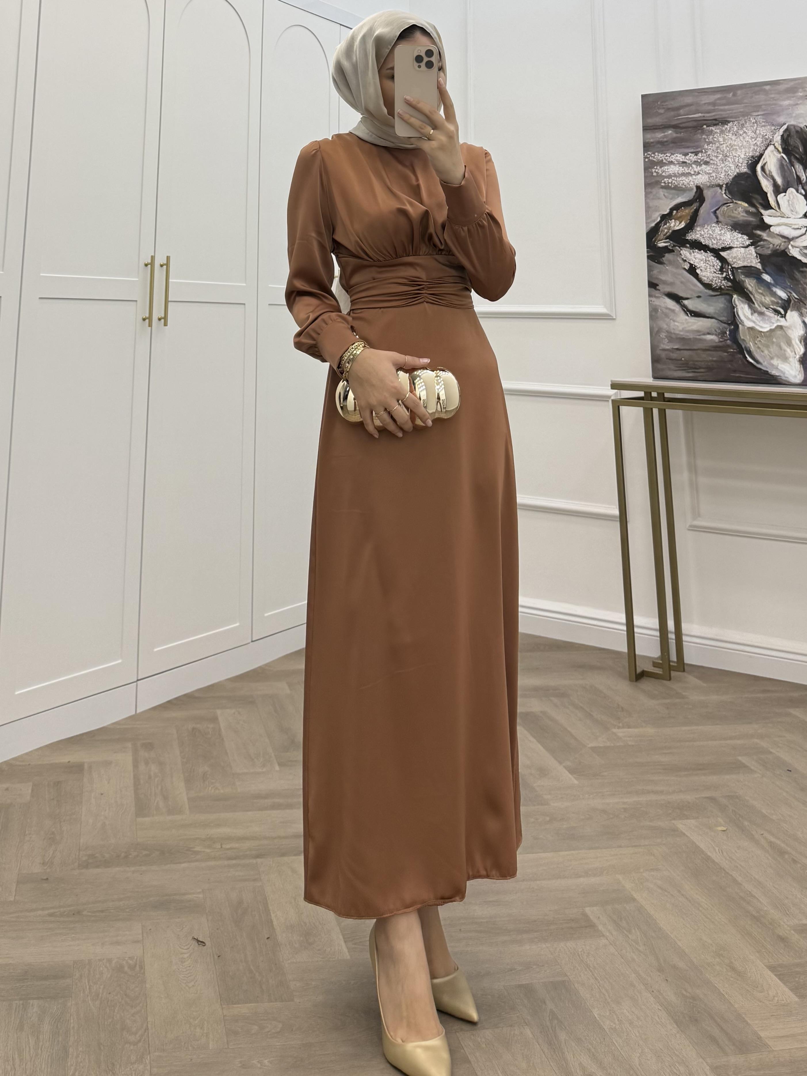 TAŞ TOKALI SATEN ELBİSE TABA