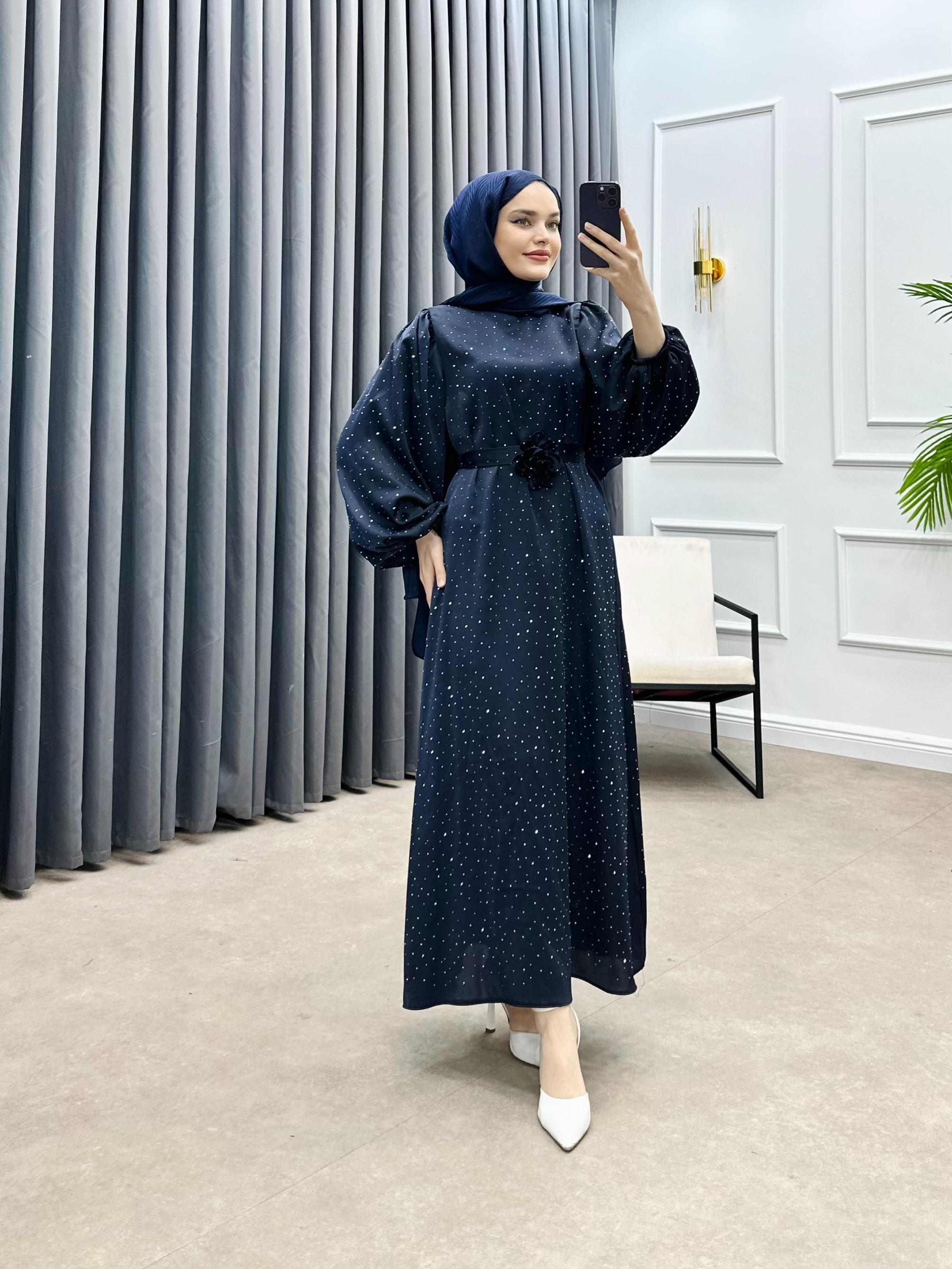 TAŞLI BALON KOL SATEN ELBİSE LACİVERT