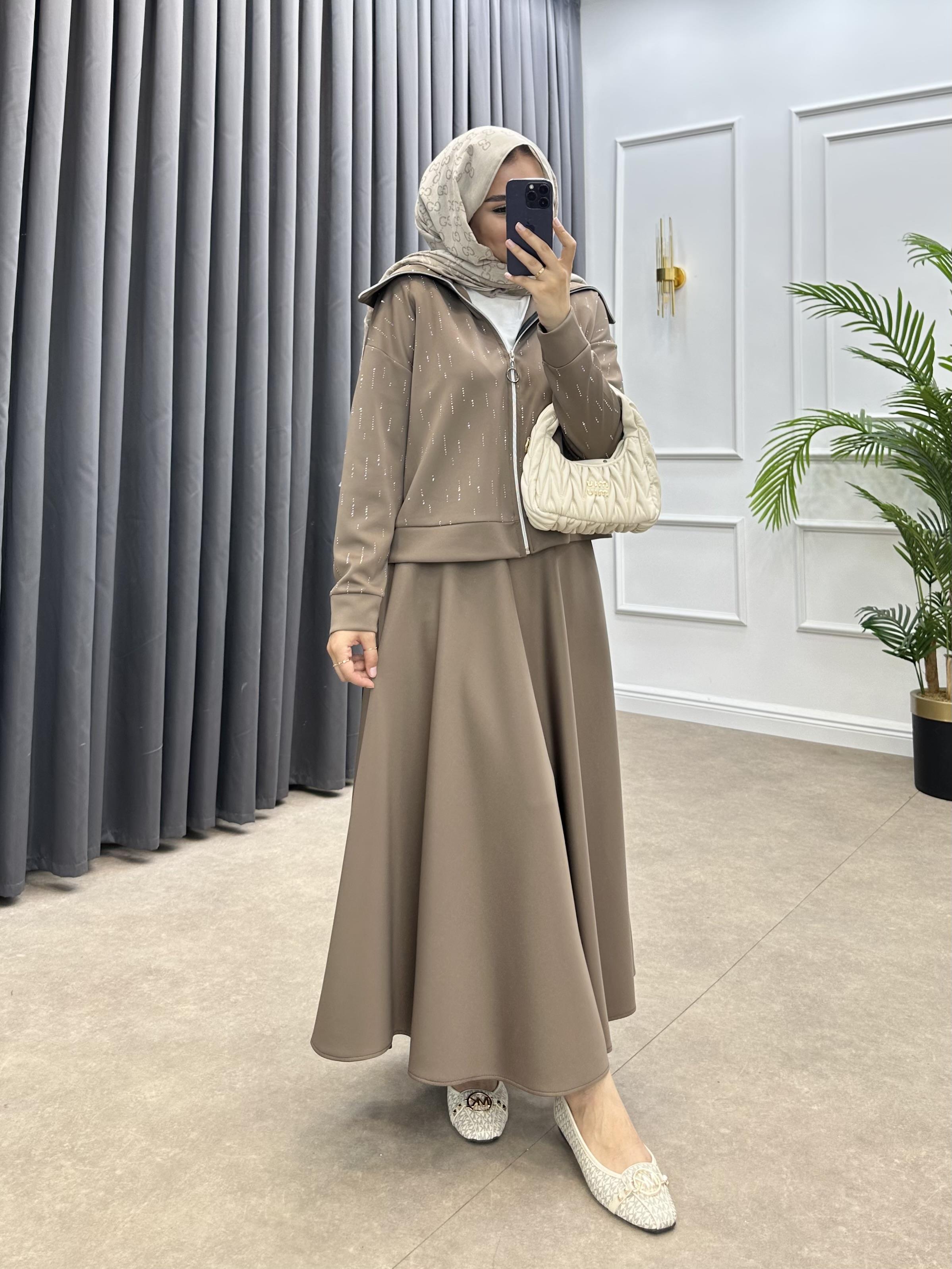 TAŞLI SCUBA ETEKLİ TAKIM VİZON