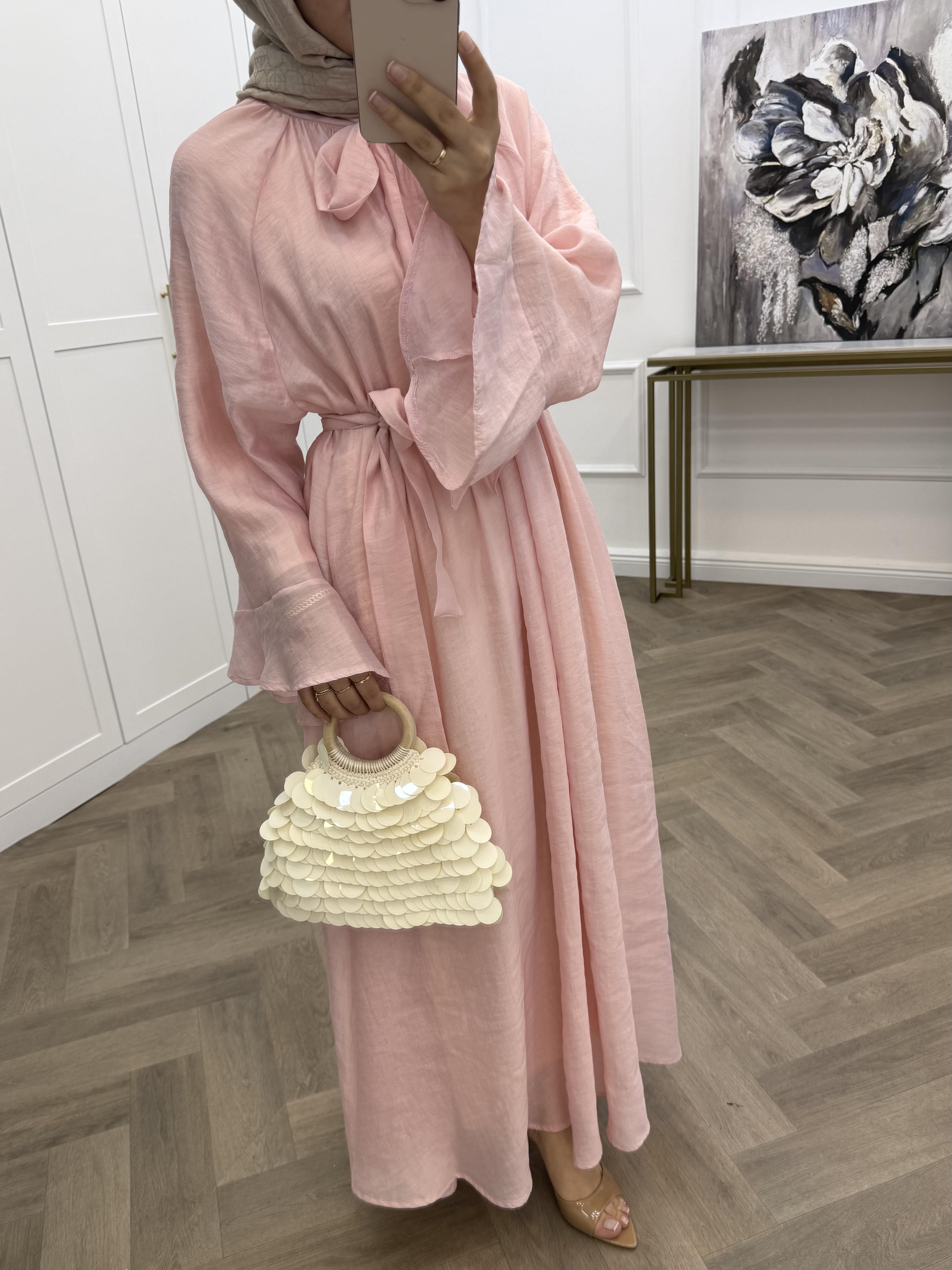 YAKA BAĞCIKLI ŞİFON ELBİSE PEMBE