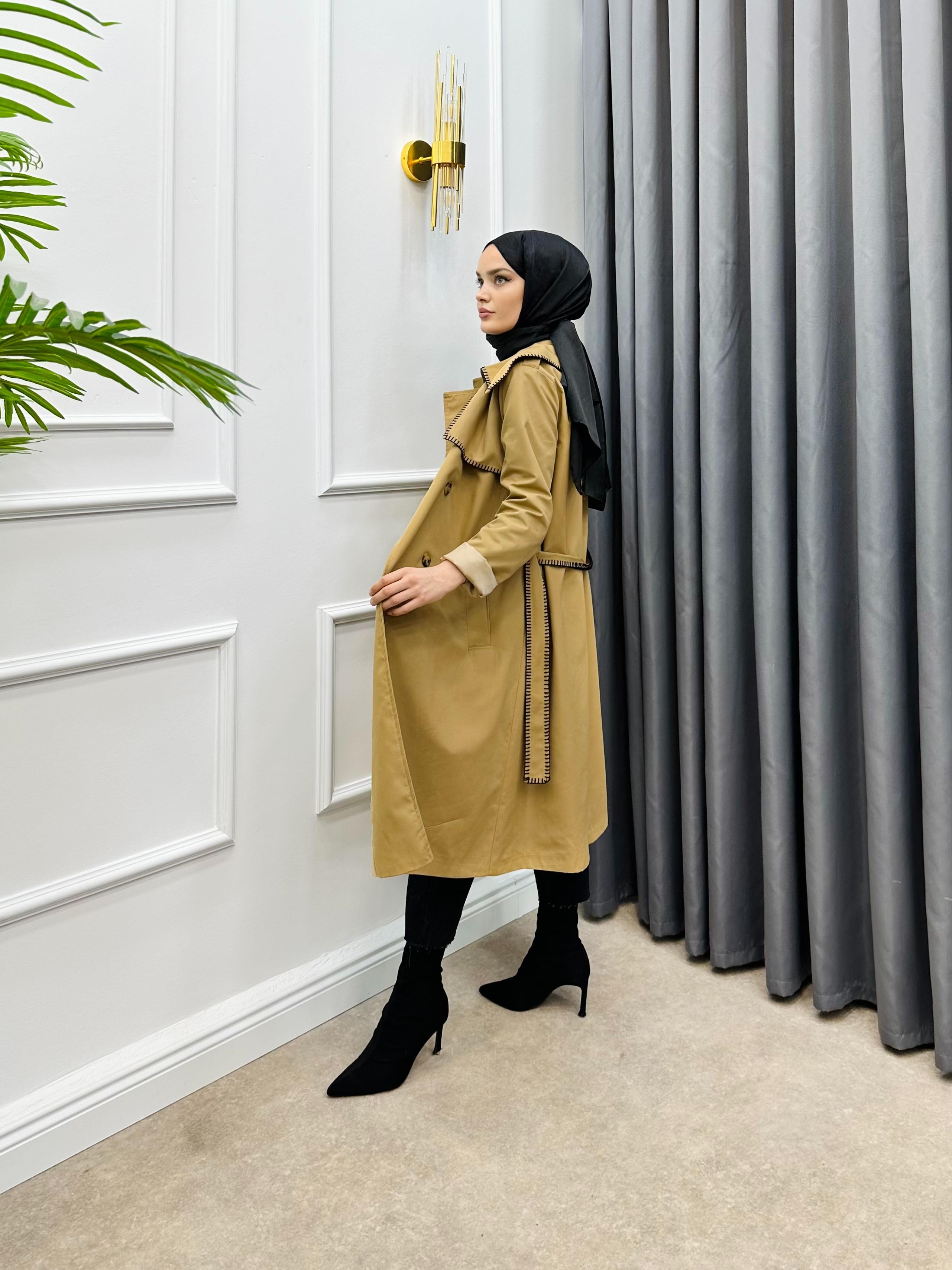 YAKASI İP DETAYLI DÖRT DÜĞMELİ TRENÇKOT CAMEL