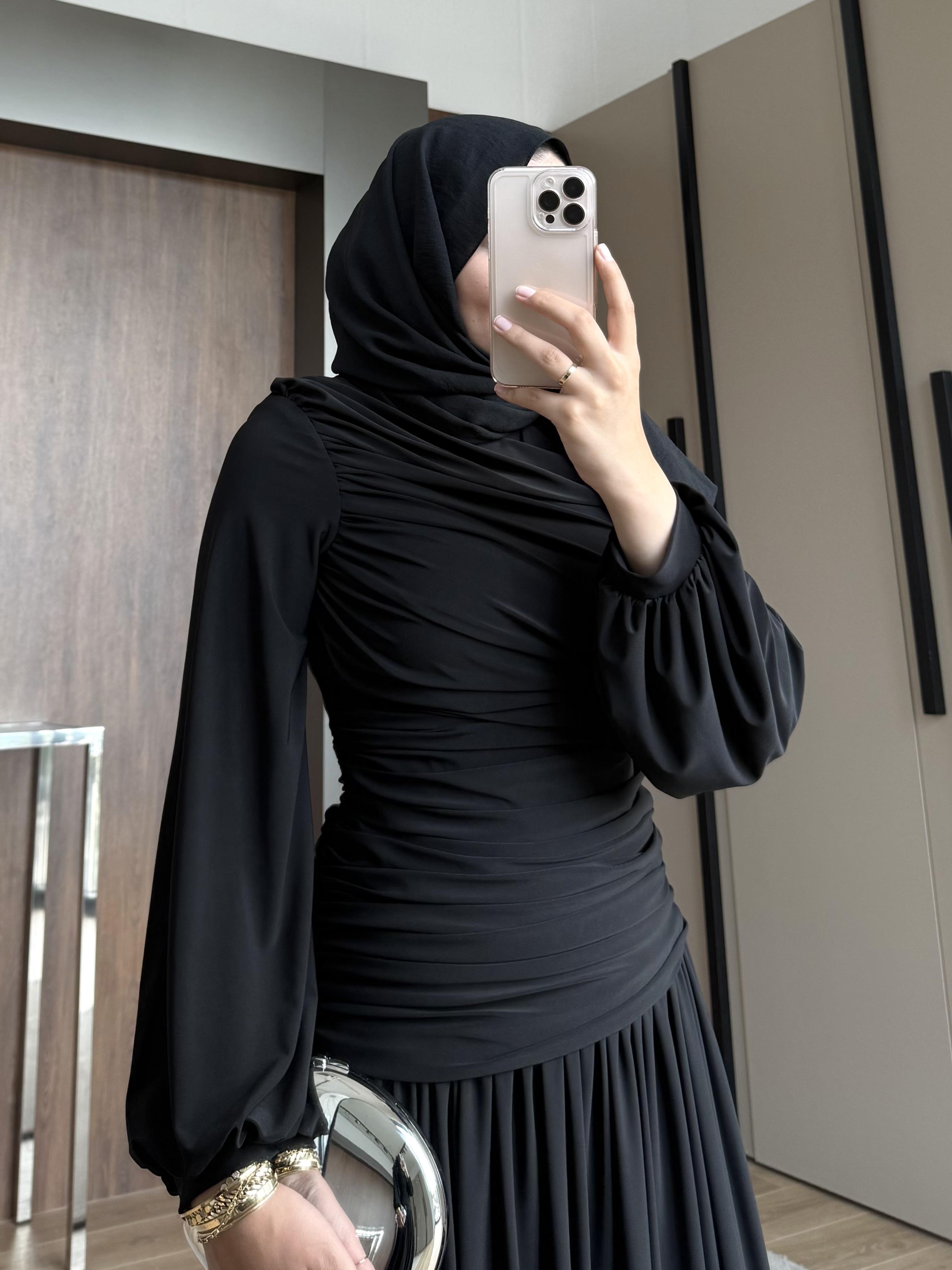 YANDAN BÜZGÜLÜ SANDY ELBİSE SİYAH