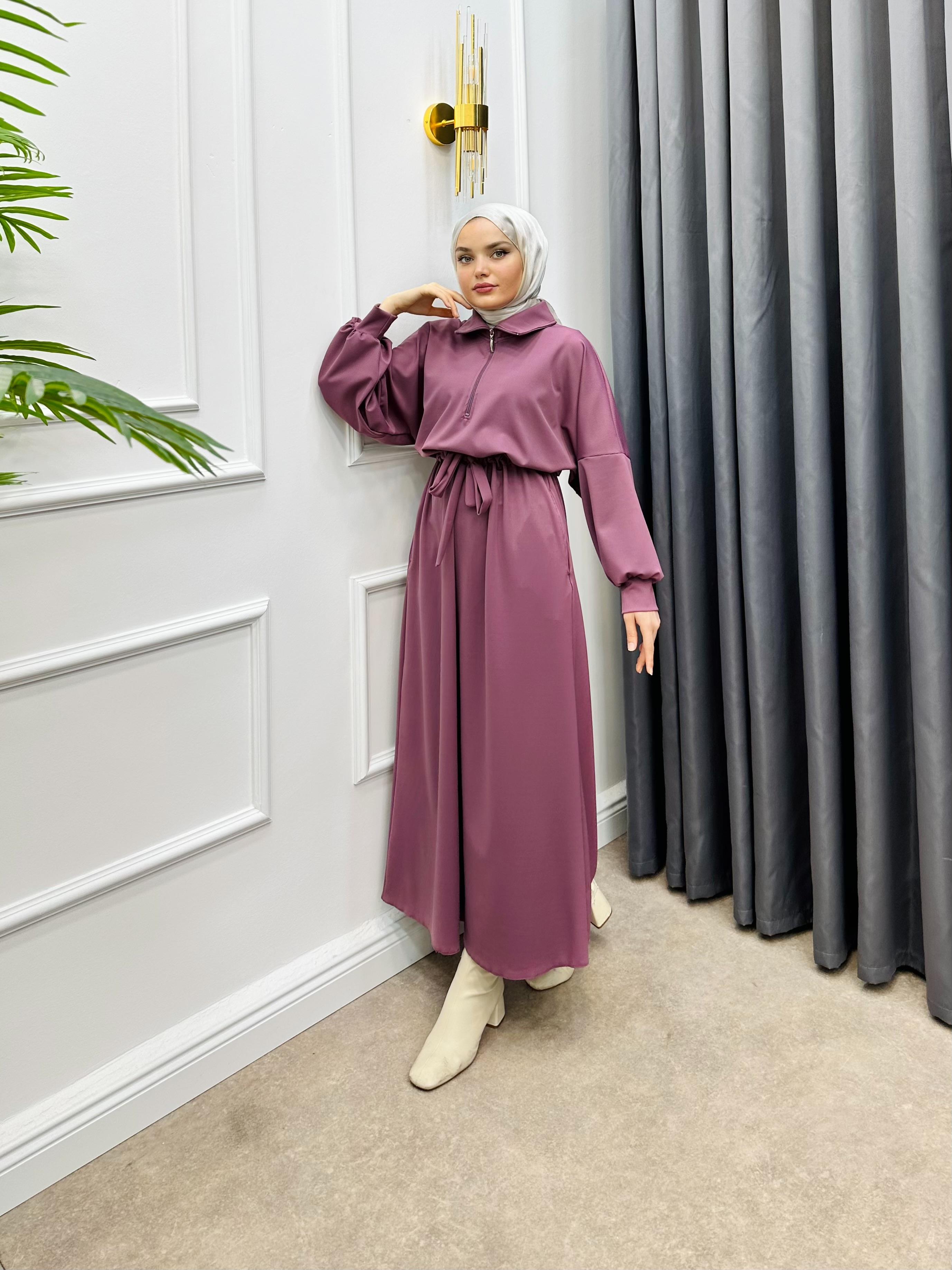 YARIM FERMUARLI BELDEN BAĞLAMALI ELBİSE GÜL KURUSU