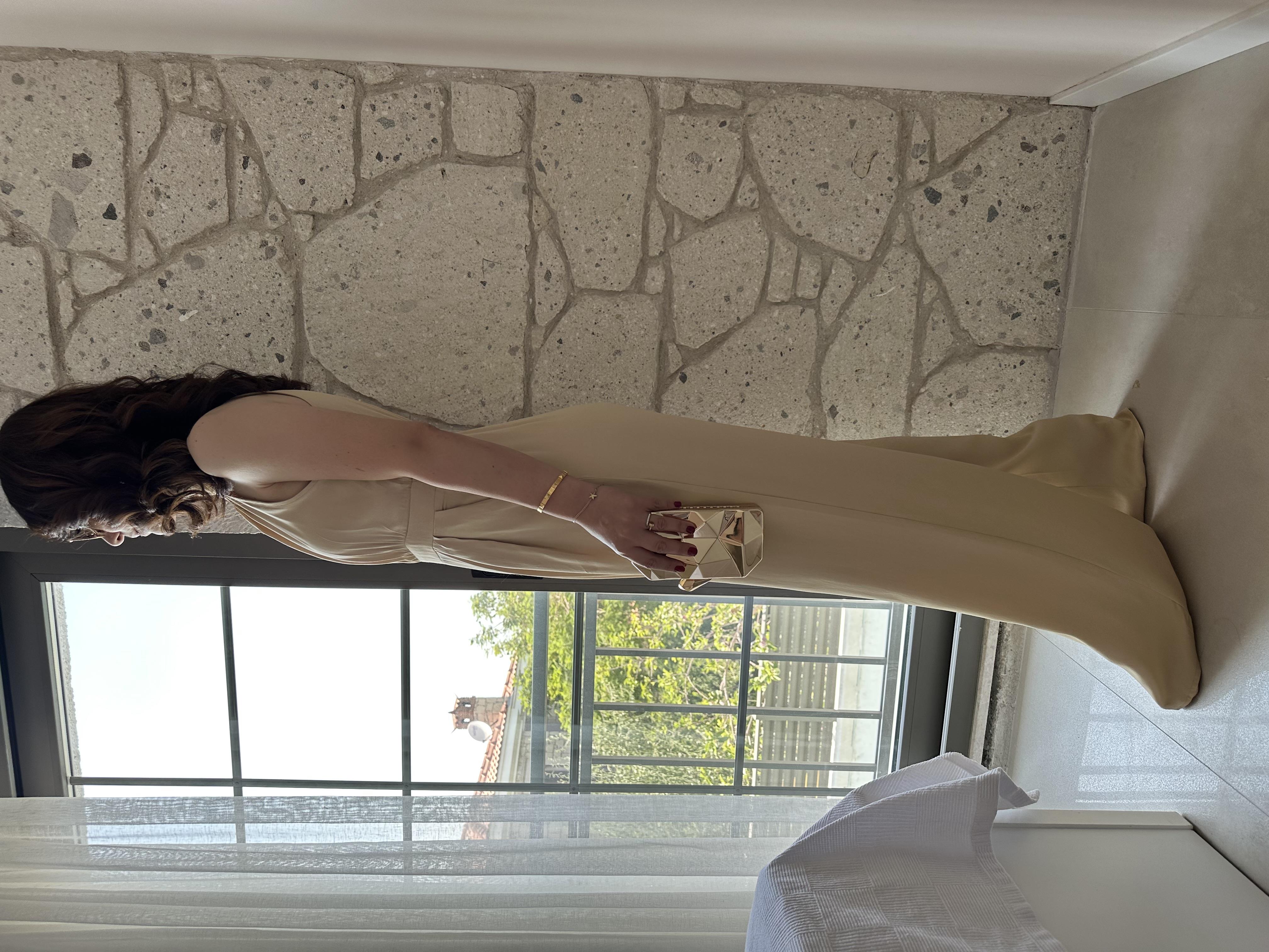 Bej Halter Yaka Önden Drapeli Tulum