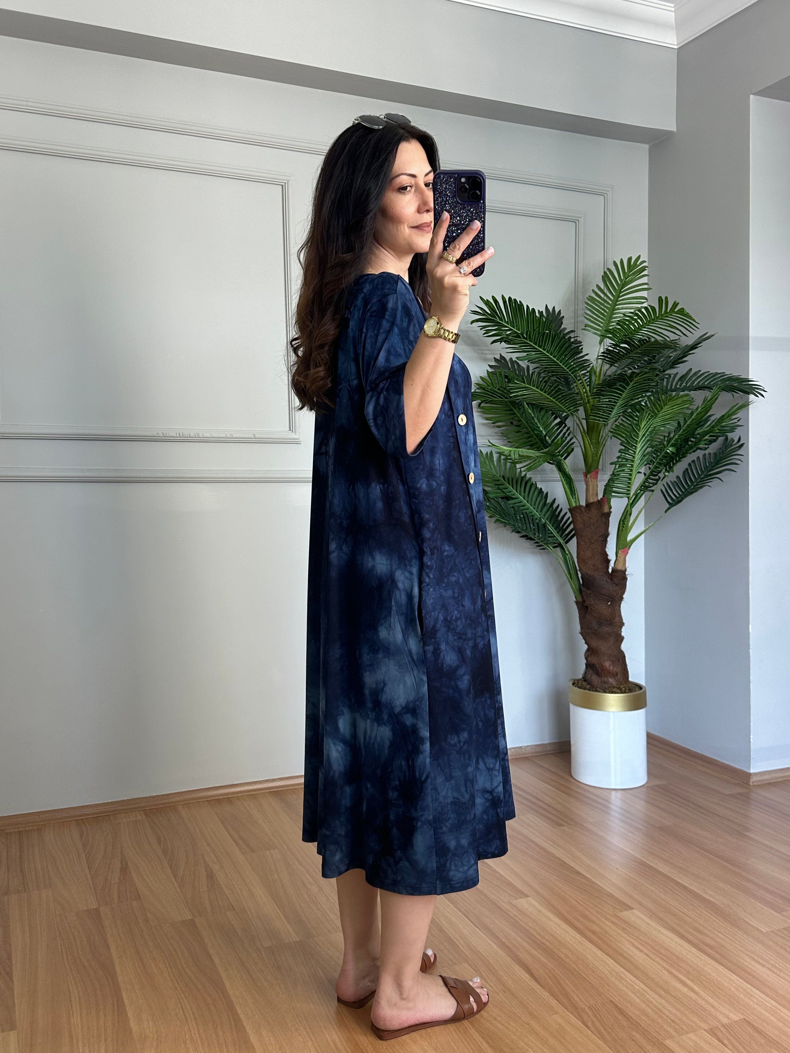 Best Lacivert Likralı Viskon Batik Desen Elbise