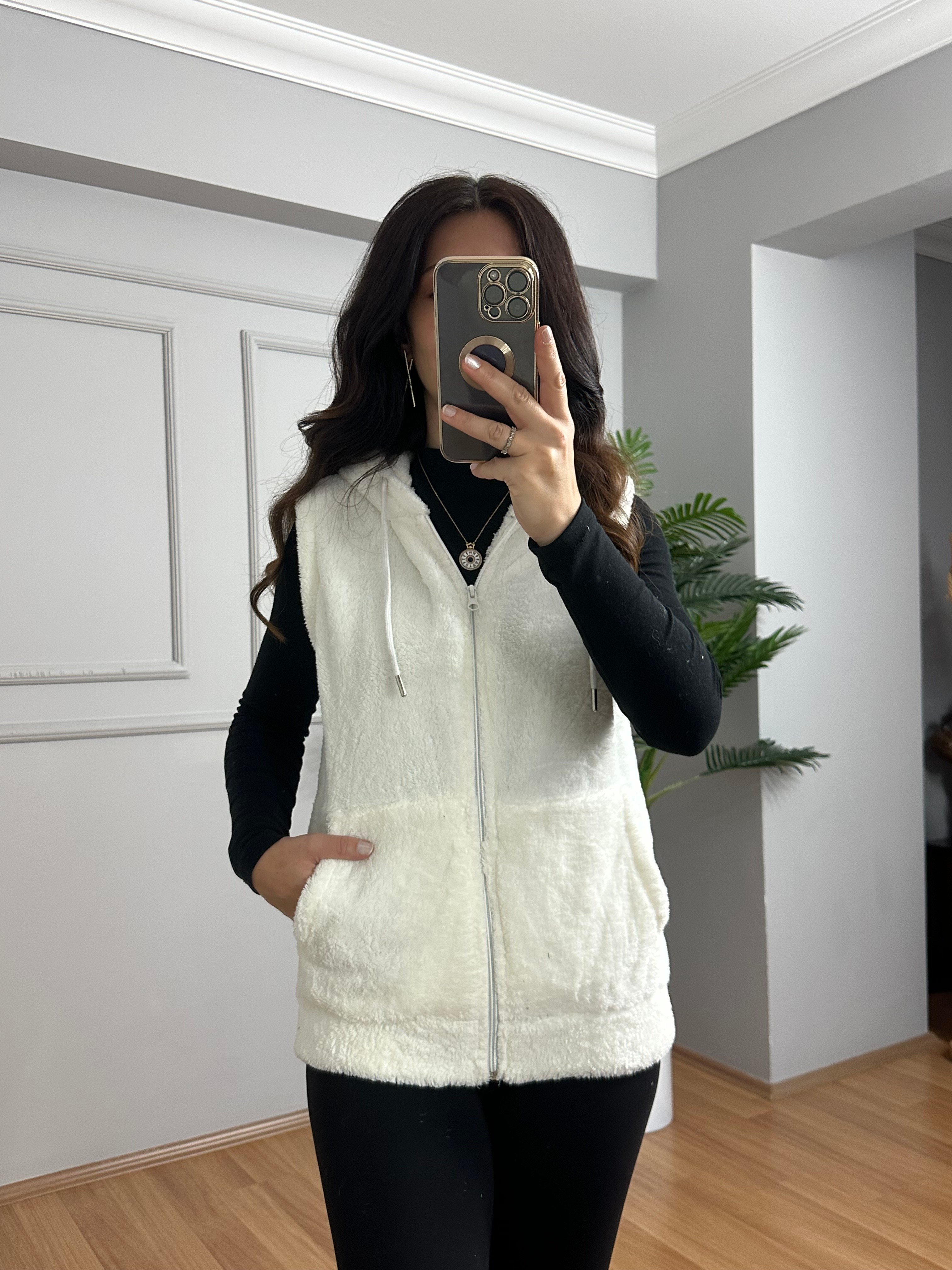 Edna Ekru Kapişonlu Polar Yelek 