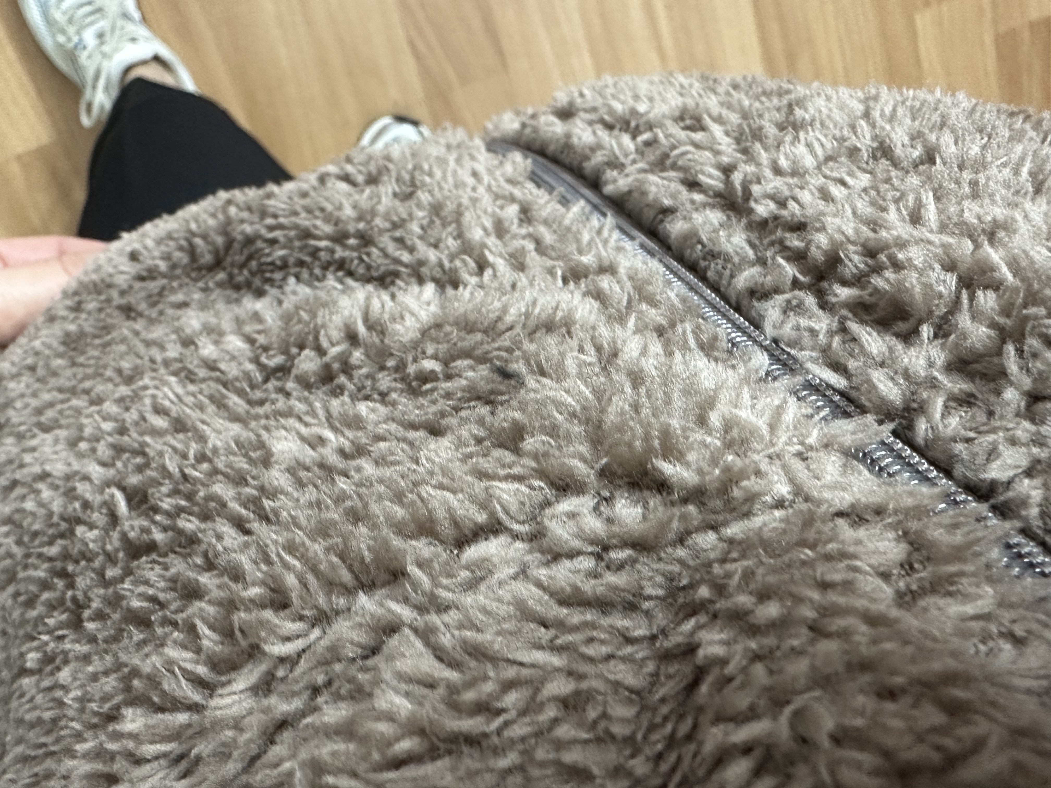 Edna Kahve Kapişonlu Polar Yelek
