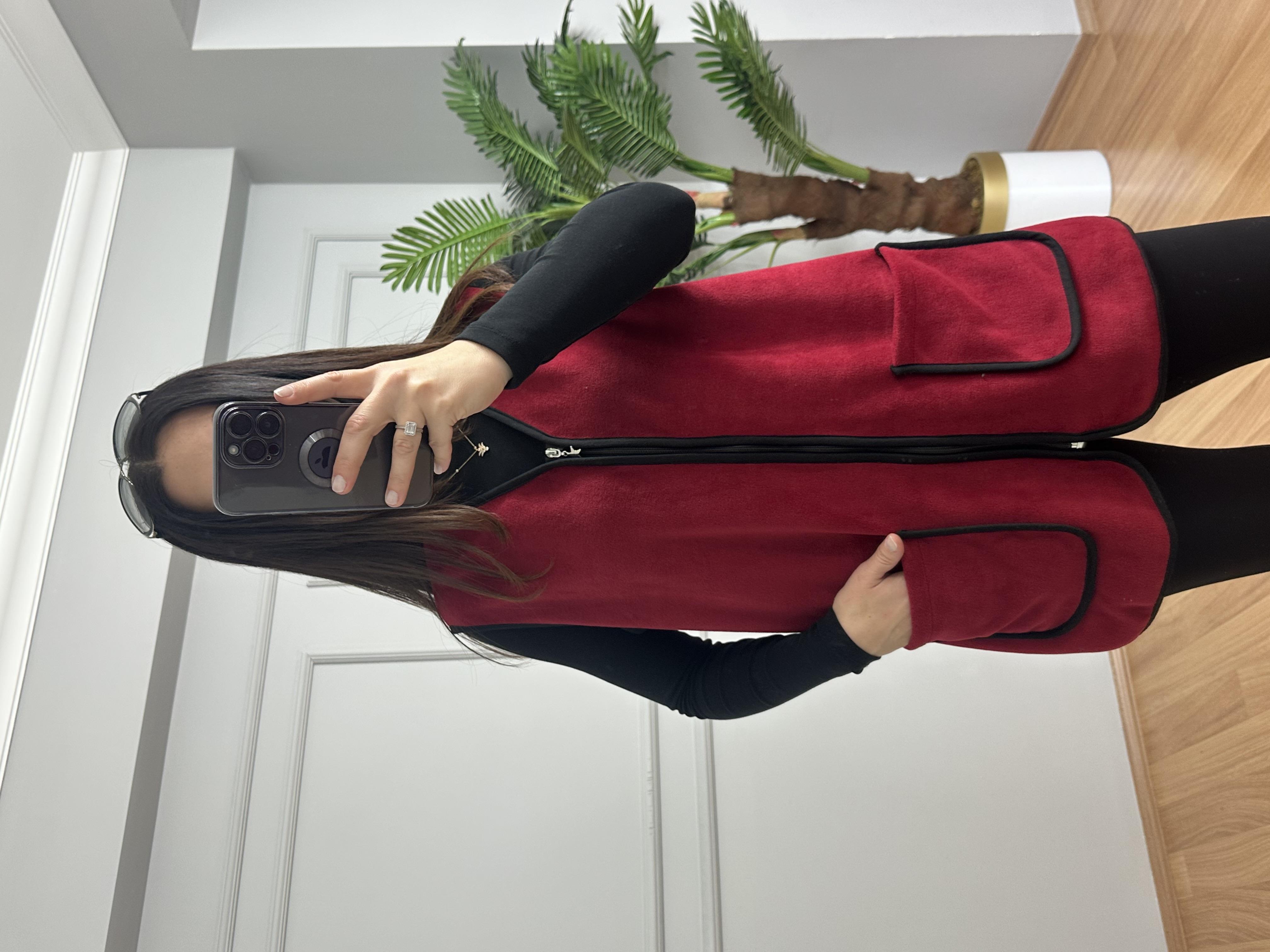 Elen Kırmızı Biyeli Polar Yelek