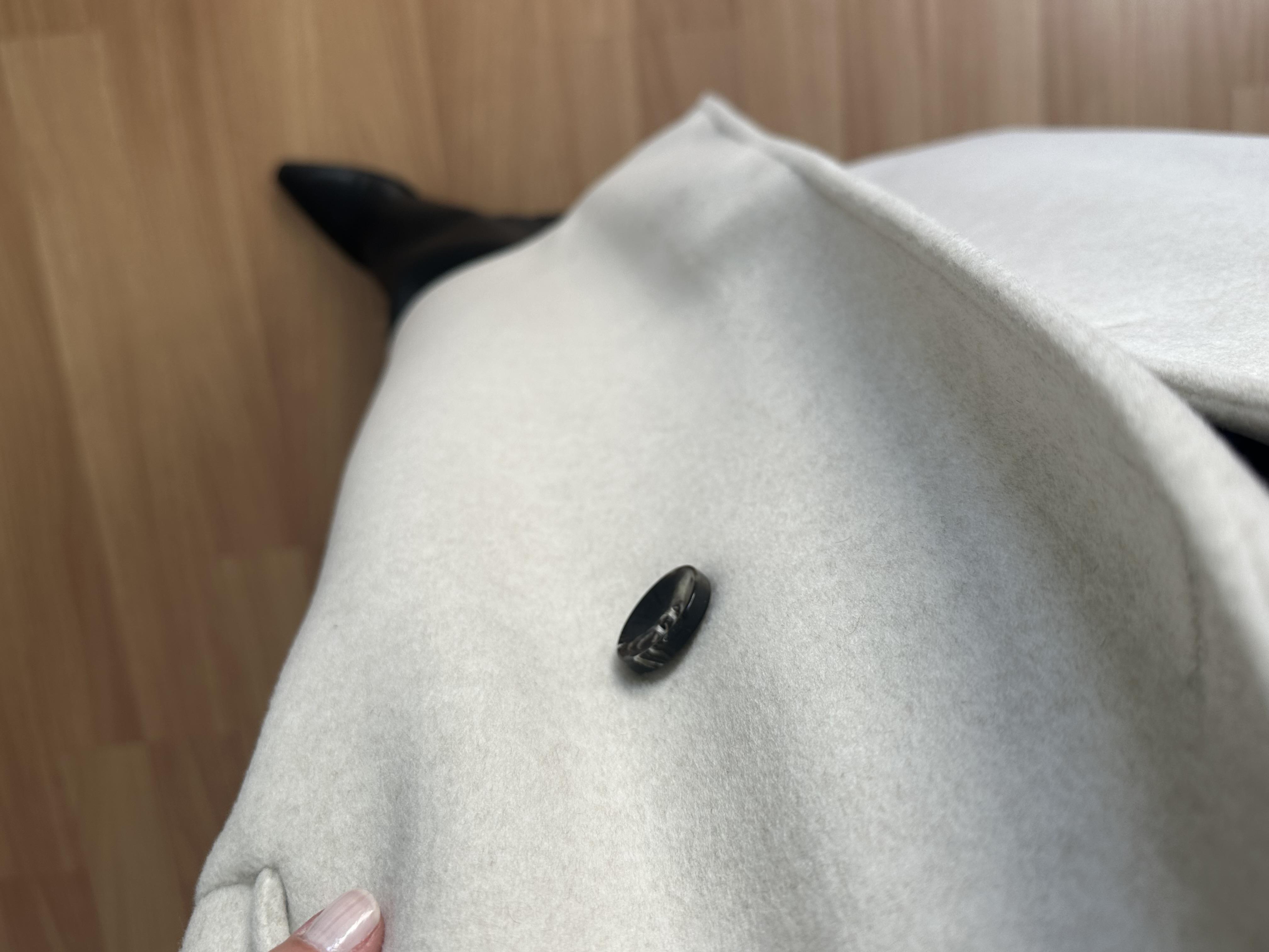 Karla Krem Manşetli Premium Kalite Kaşe Kaban