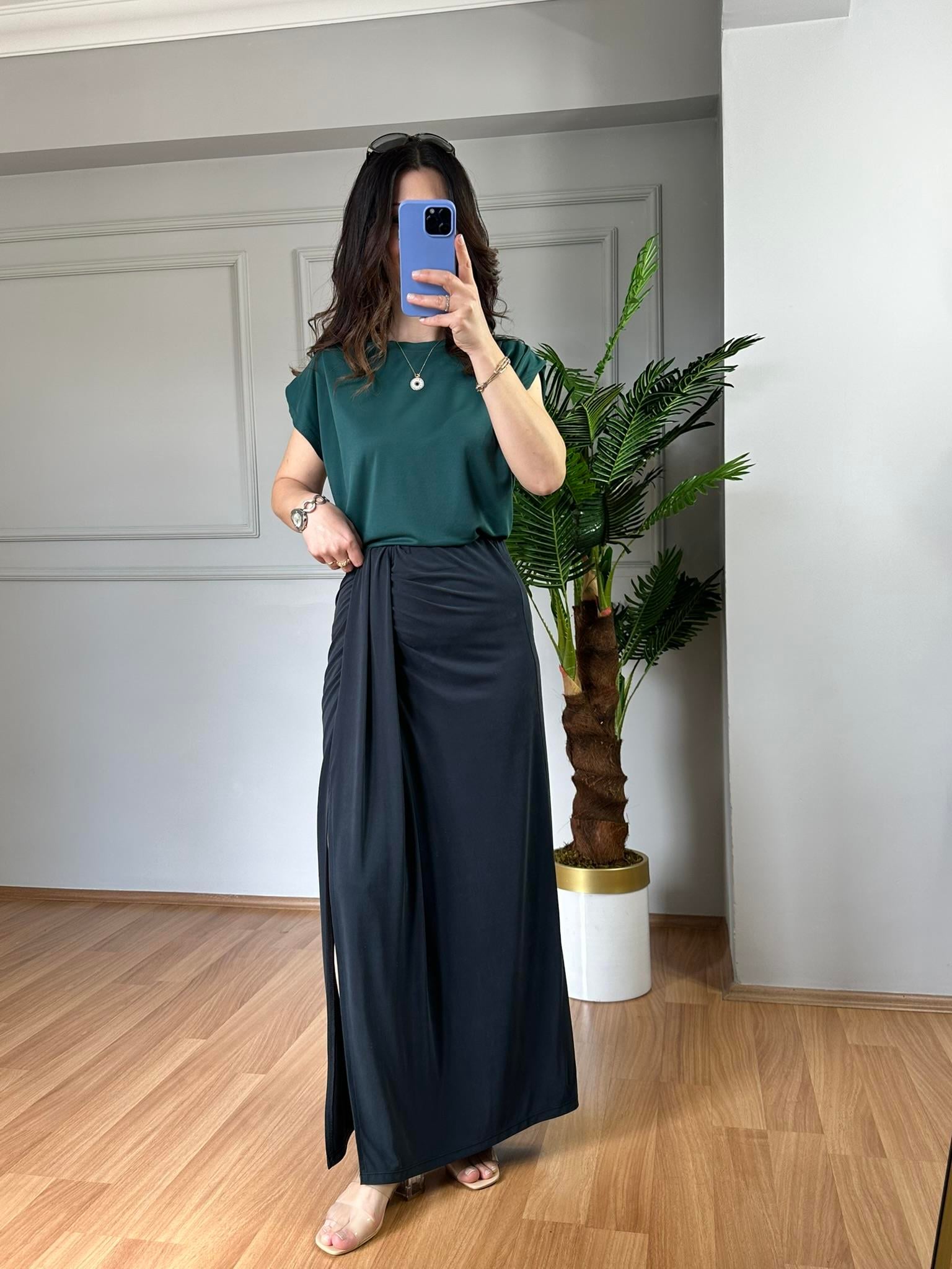 Lidya Antrasit Yırtmaçlı Modal Kumaş Etek