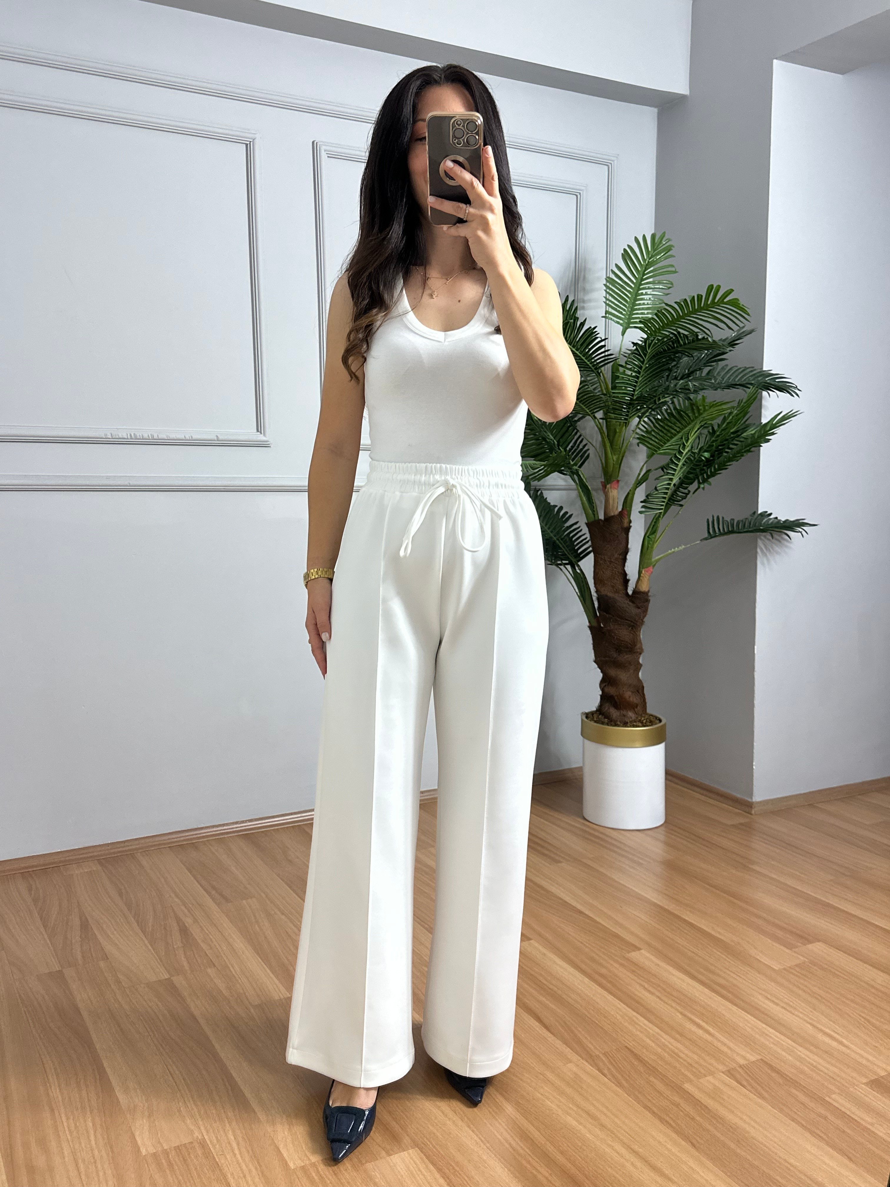 Mina Beyaz Çimalı Palazzo Bilek Pantolon