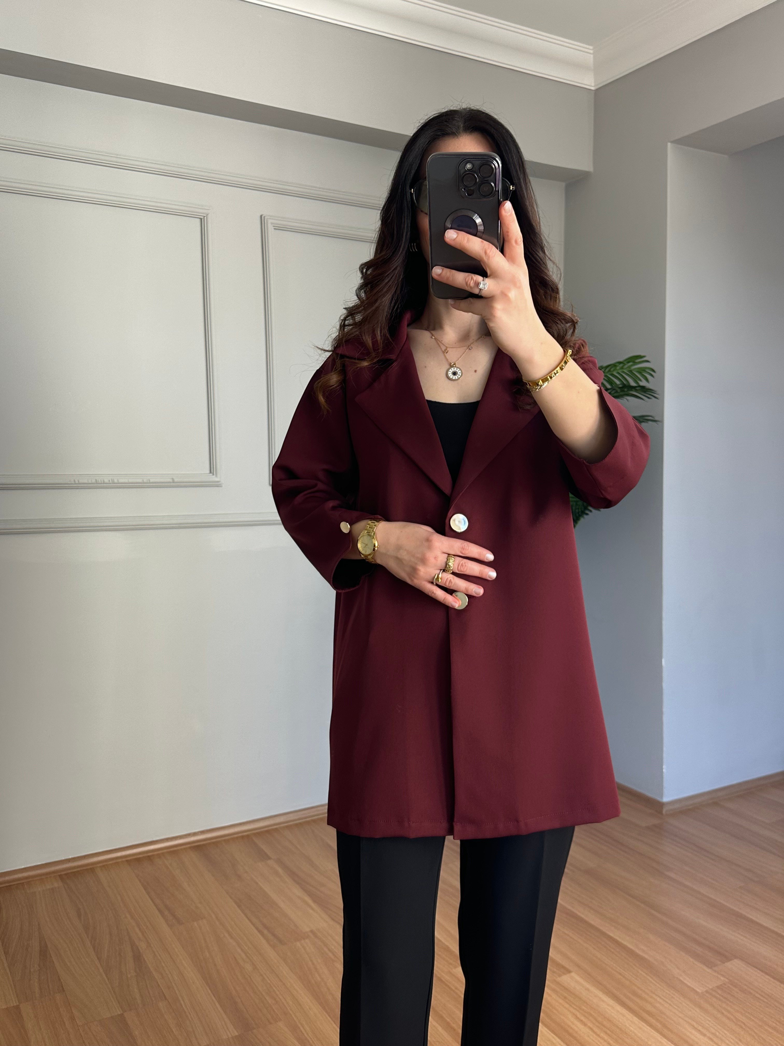 Rozita Bordo İthal Krep Kumaş Düğmeli Ceket
