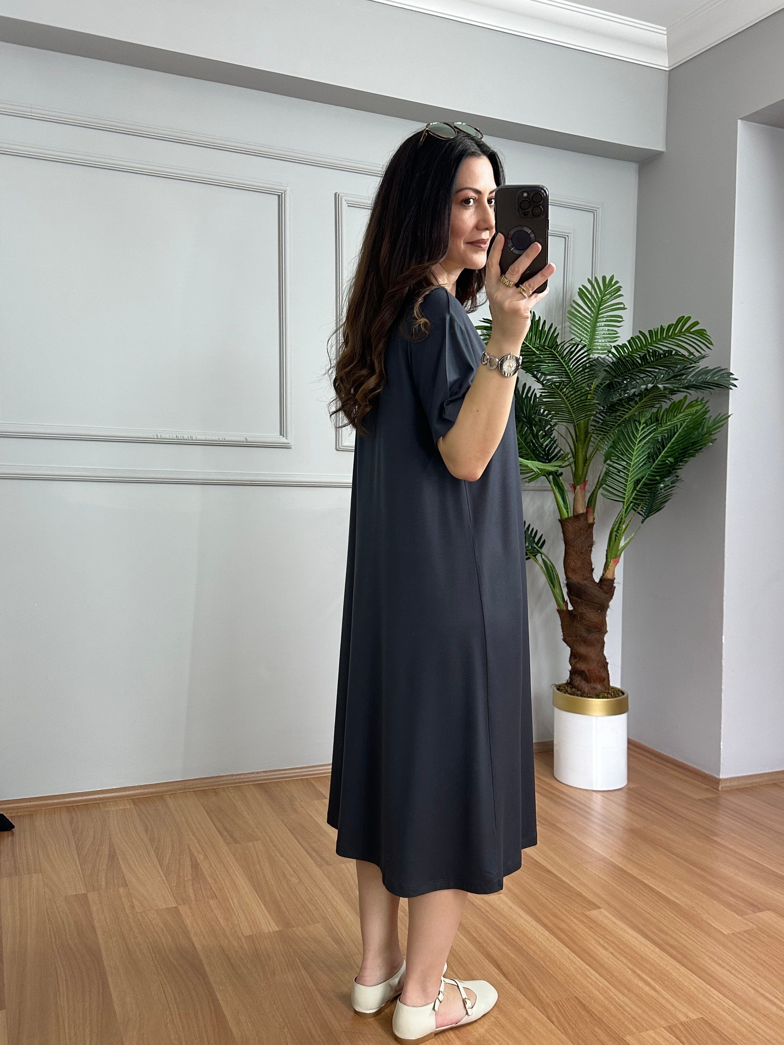 Samya Antrasit Tahta Boncuk Detaylı Lilralı Elbise 