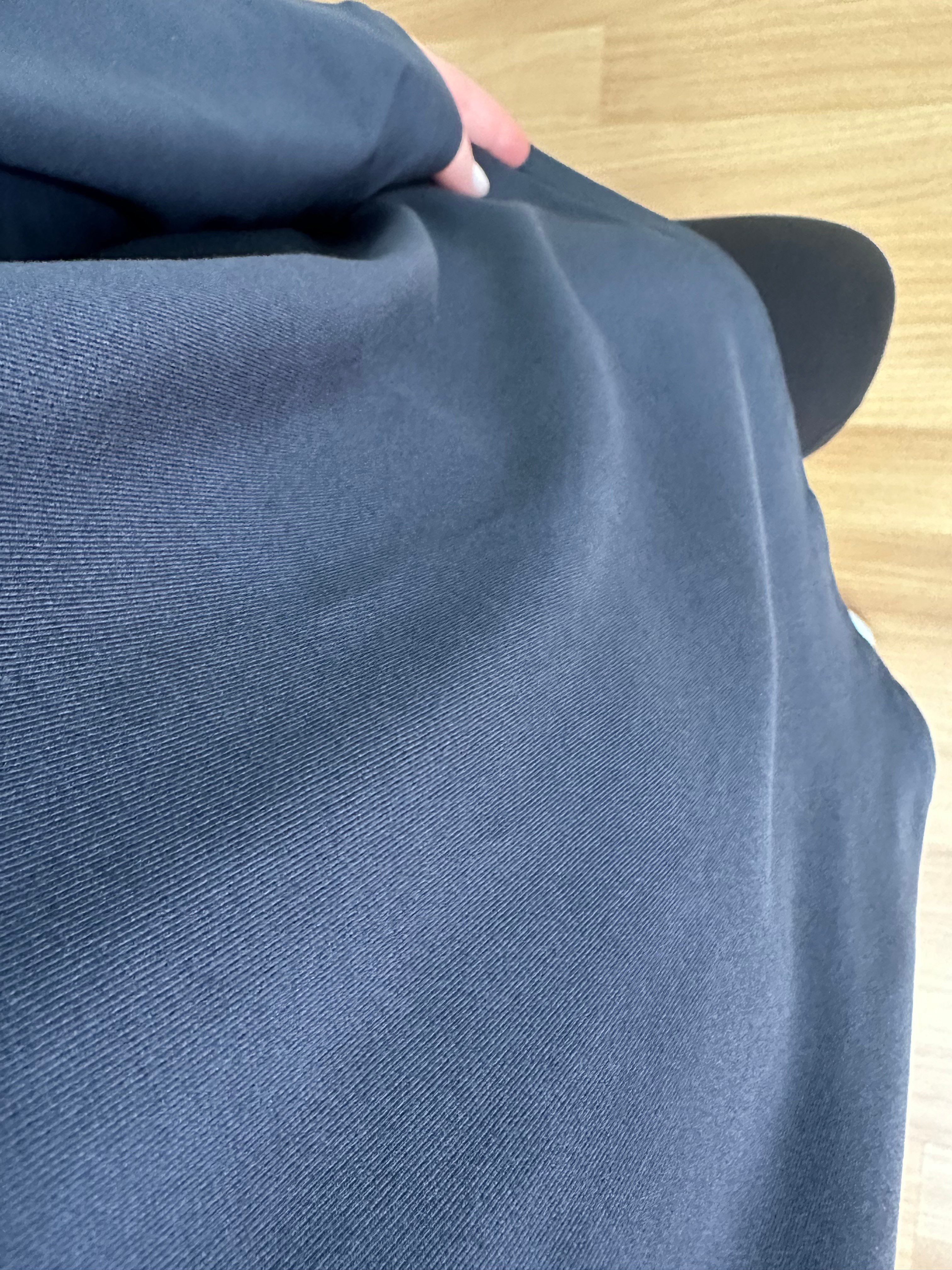 Sera Antrasit Likralı V Yaka Basic Bluz