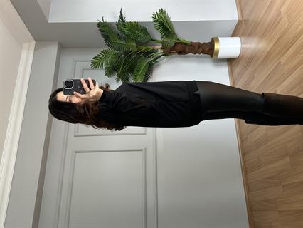 Ava Siyah 2 İplik Basic Sweatshirt