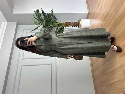 Belarus Haki Nakış Detaylı Kemerli Elbise