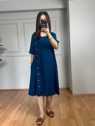 Beste Petrol Mavisi Yandan Düğme Detaylı Pamuk Viskon Elbise