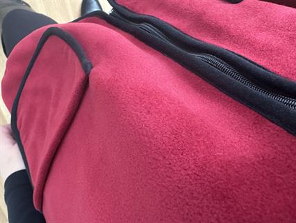 Elen Kırmızı Biyeli Polar Yelek