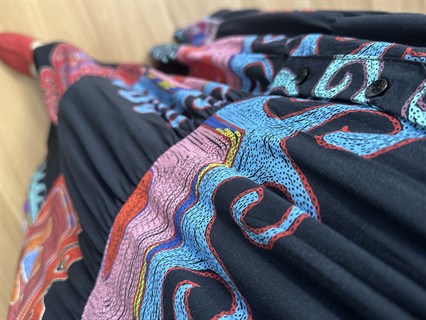 Flora Siyah Etnik Desen Viskon Maxi Boy Elbise