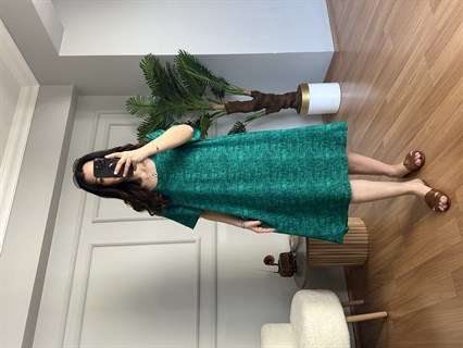 Helin Yeşil Hareli Pamuk Viskon Midi Boy Elbise